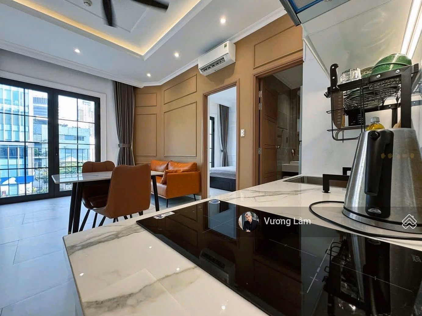 Apartment for rent at Phu Tho Apartment, super price 11 million, 70 m2, District 11, Ho Chi Minh City