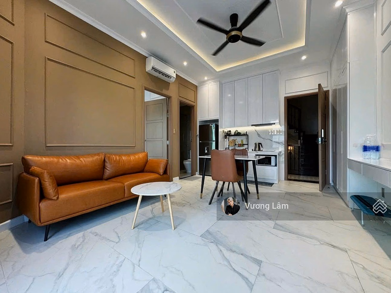 Apartment for rent at Phu Tho Apartment, super price 11 million, 70 m2, District 11, Ho Chi Minh City