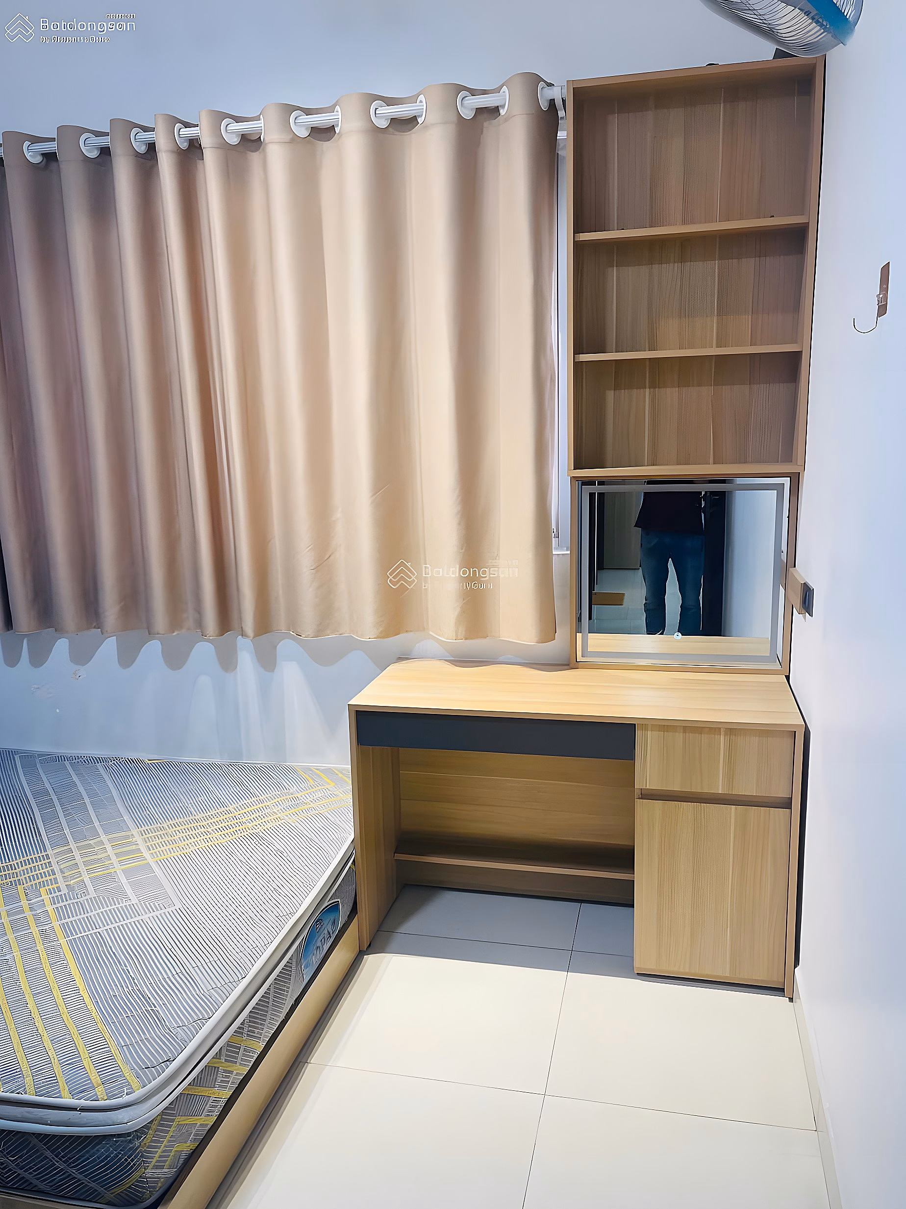 Apartment for rent with 2 bedrooms, 2 bathrooms, 70m2 in Ruby - Celadon City, 13 million VND for immediate occupancy