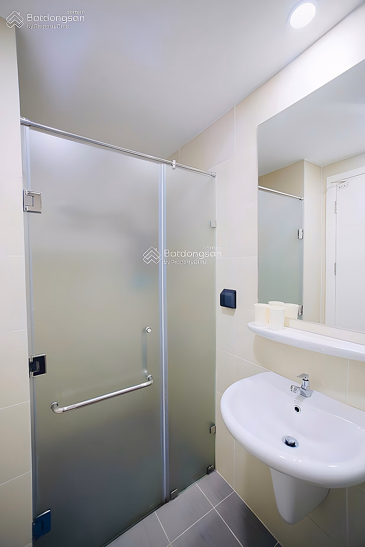 M-One South Saigon luxury apartment for rent D. Be Van Cam District 7, area 68m², 2 bedrooms full interior price 12.5 million
