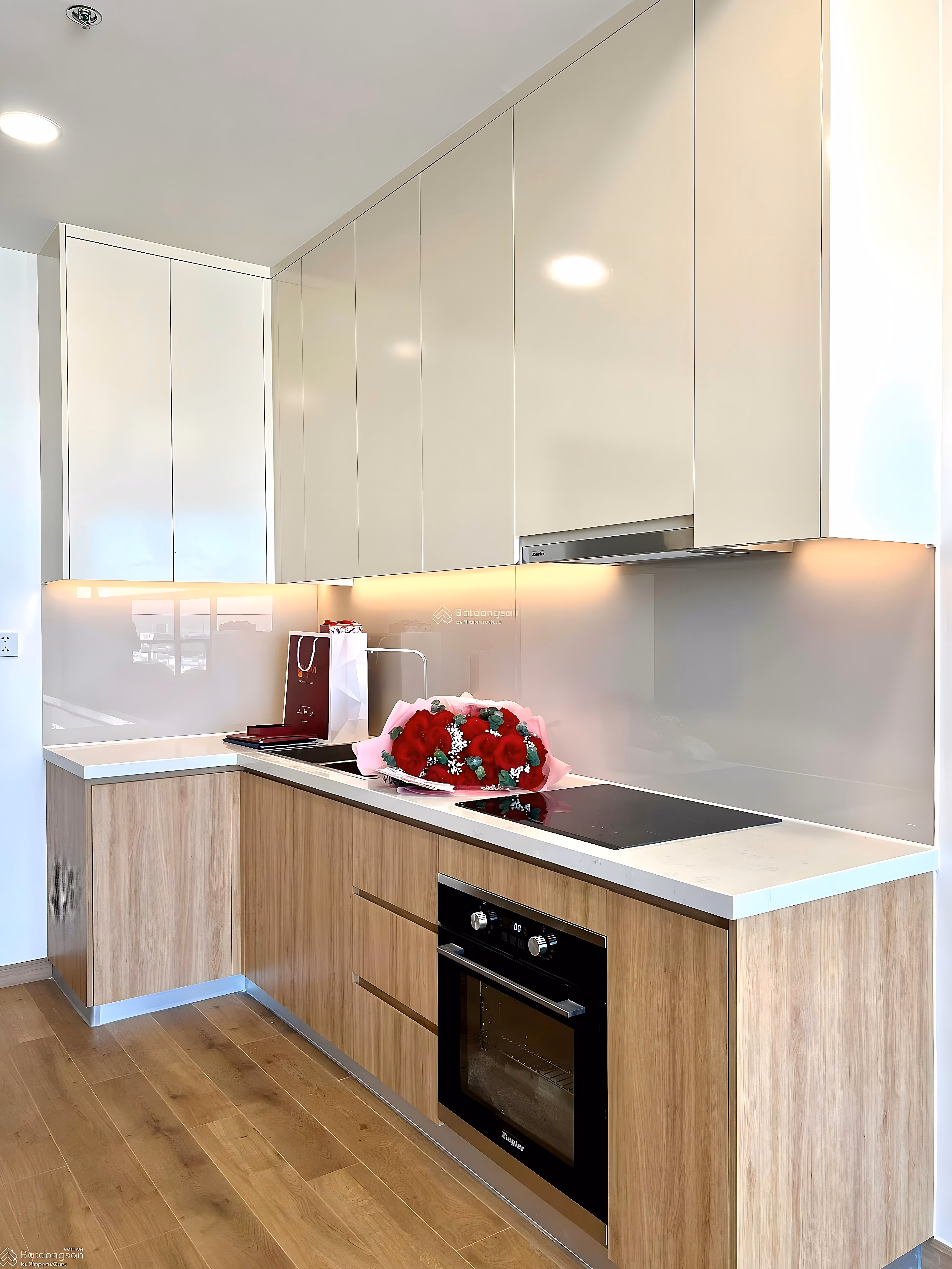 CC Akari City Nam Long for rent, 9 million VND, 75 m2, nice view, good price