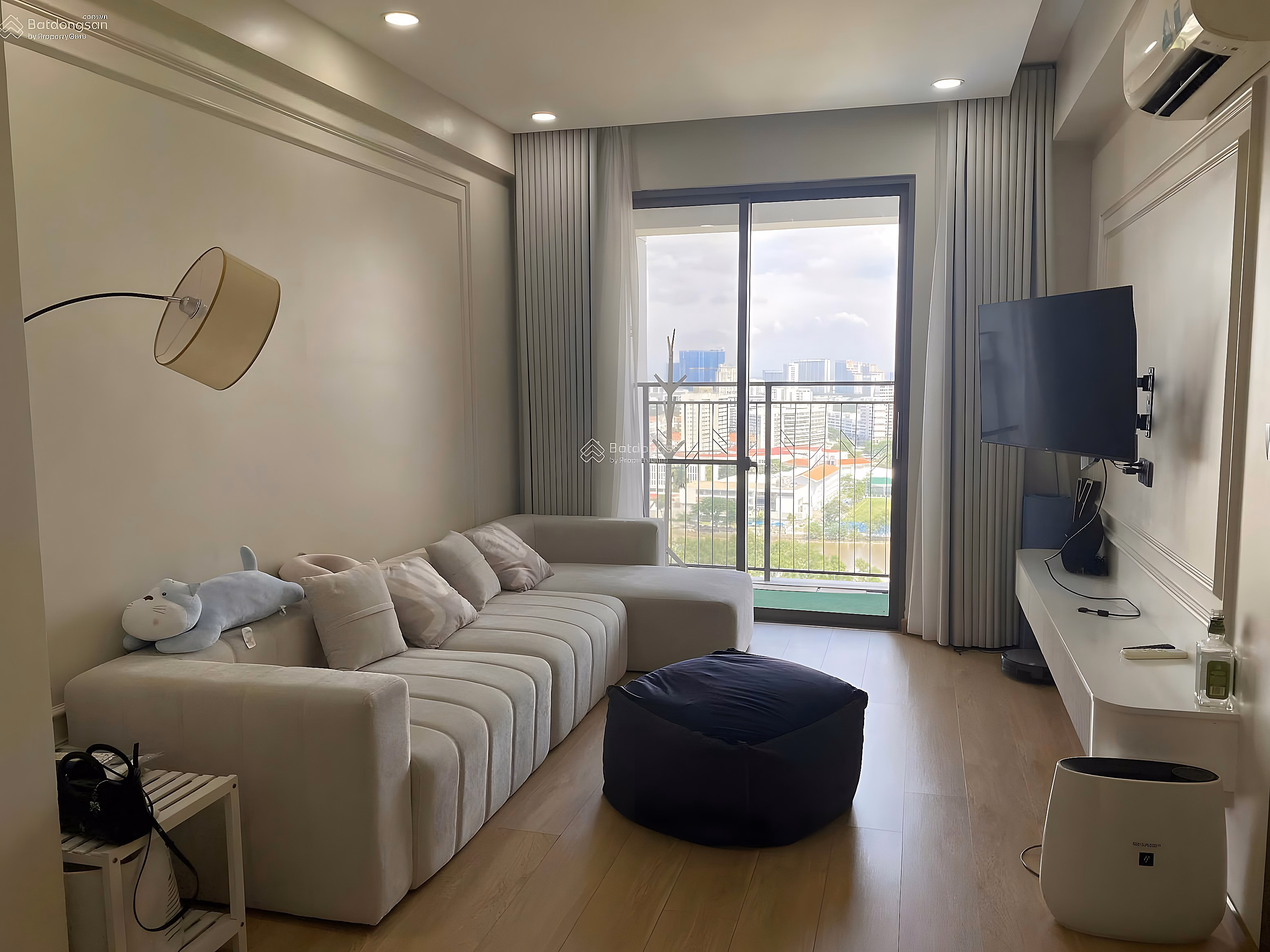 2 bedroom apartment for rent in Saigon South Residences, price 17.5 million, 75m2