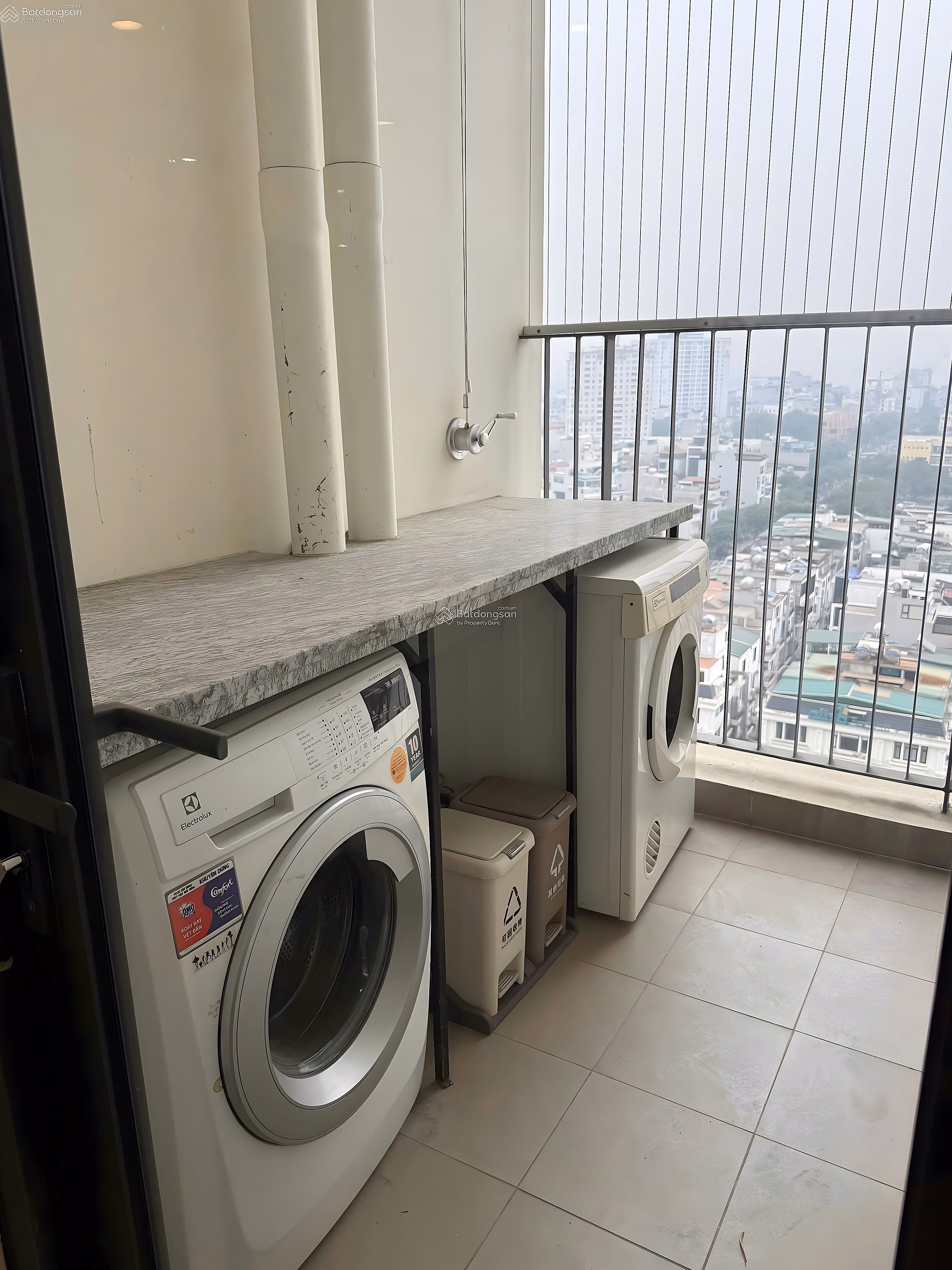 SUPER PRICE FOR INVESTING LUXURY APARTMENT NOVO KOSMO TAY HO BUILDING