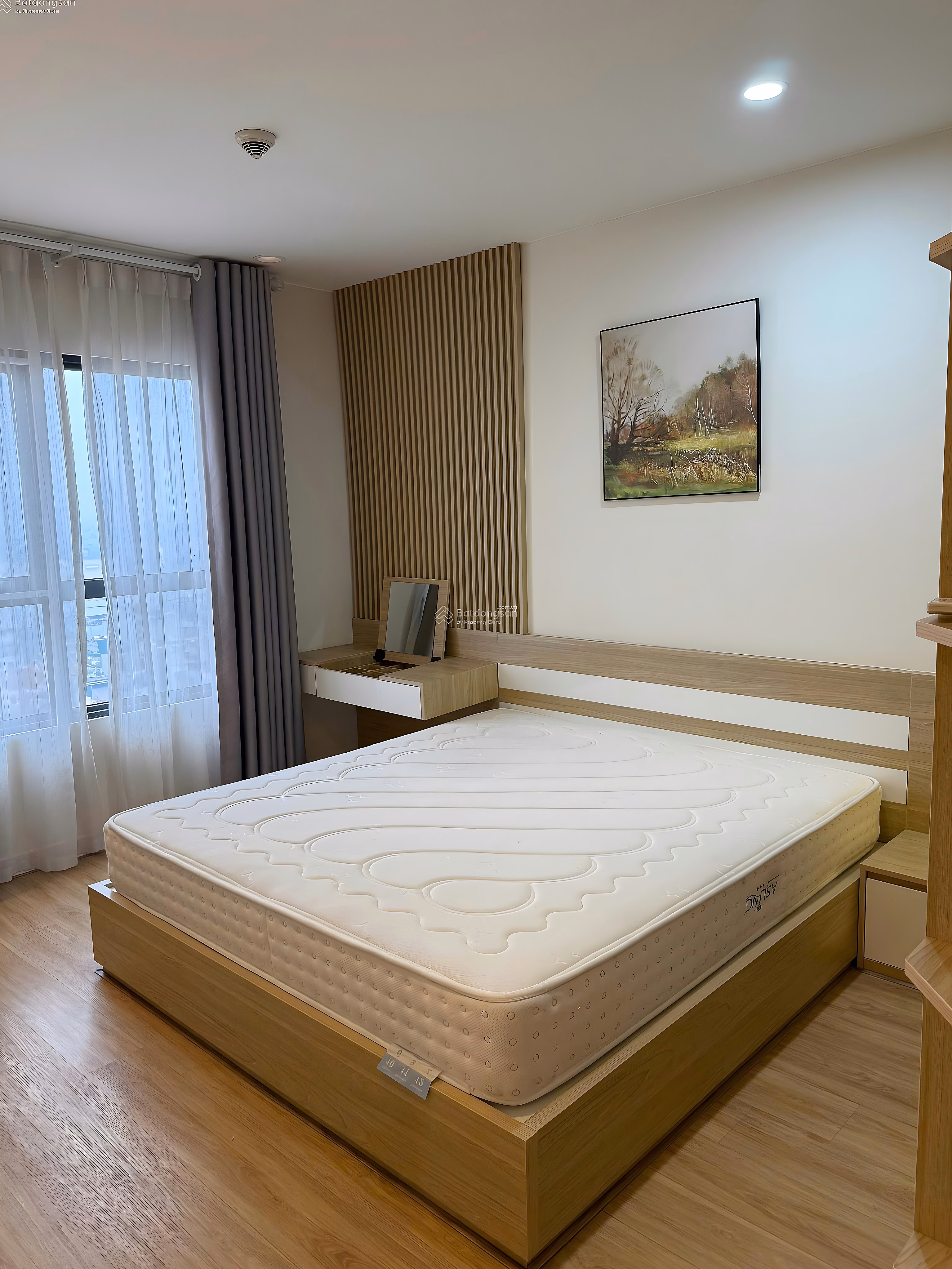 SUPER PRICE FOR INVESTING LUXURY APARTMENT NOVO KOSMO TAY HO BUILDING