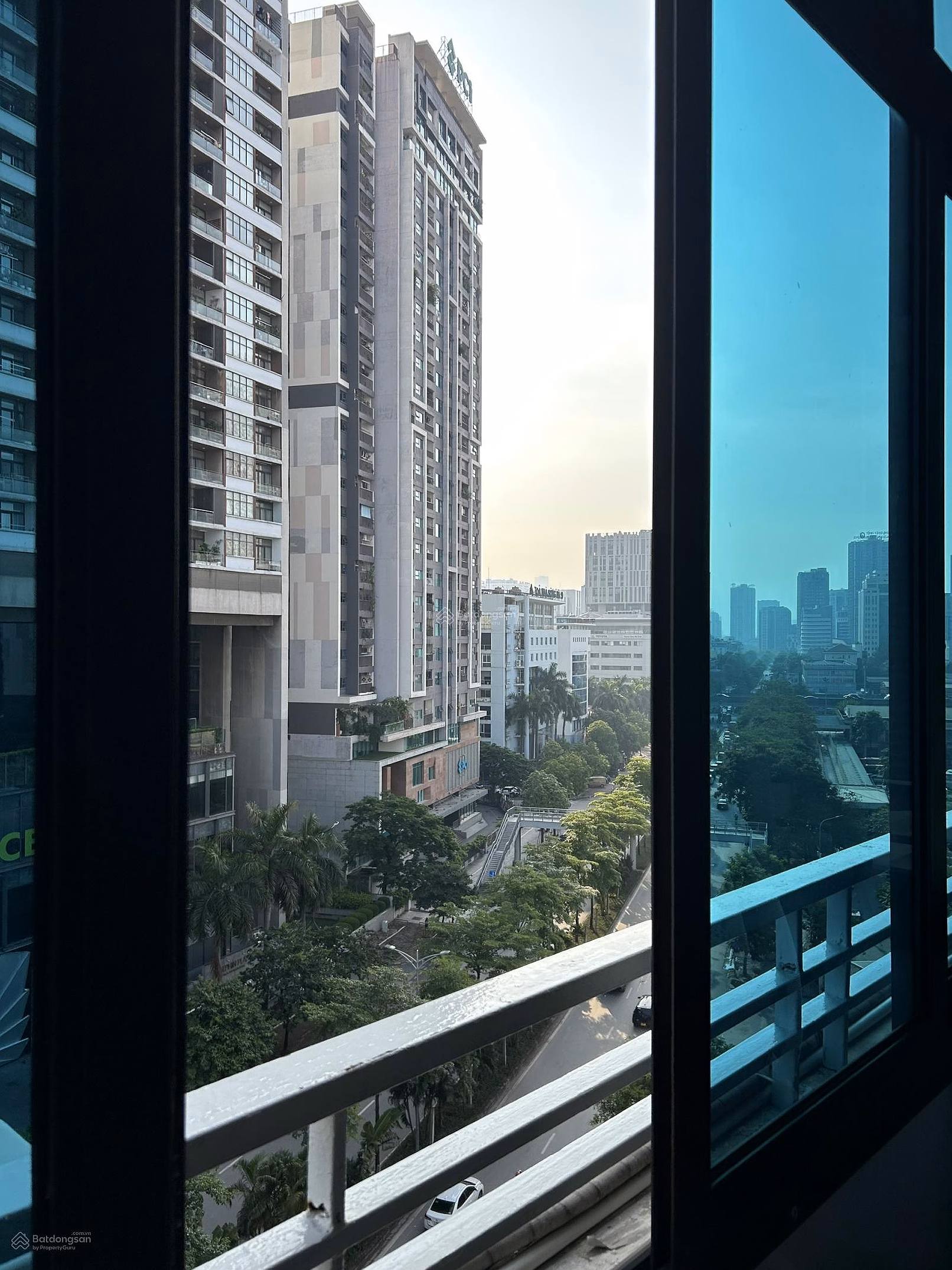 Apartment for sale, corner apartment, 9th floor, Nguyen Hoang-My Dinh area, 76 meters, original owner's red book