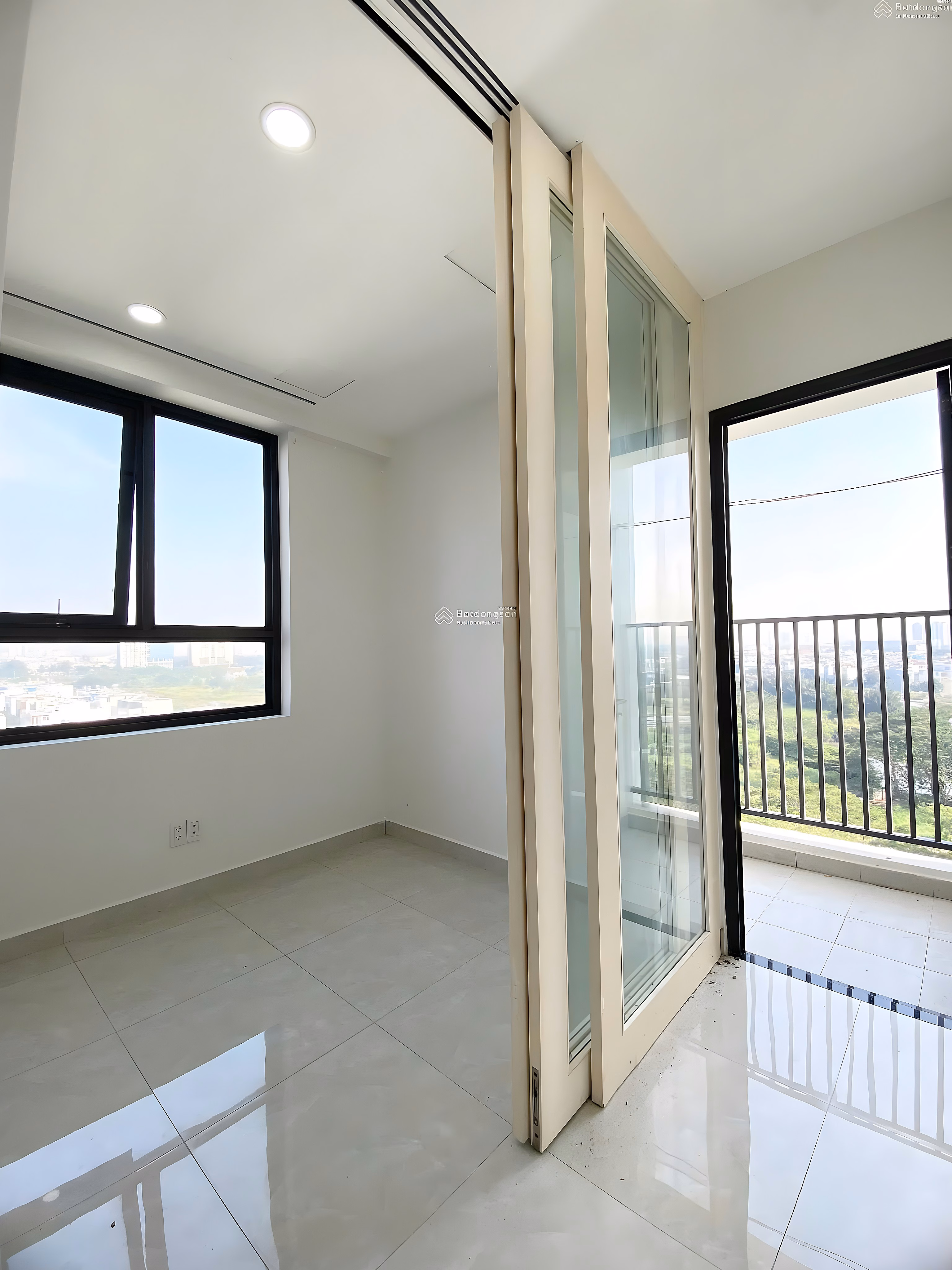Saigon Intela apartment for rent, 51m2, ready to move in, just bring your suitcase, rental price 6 million/month
