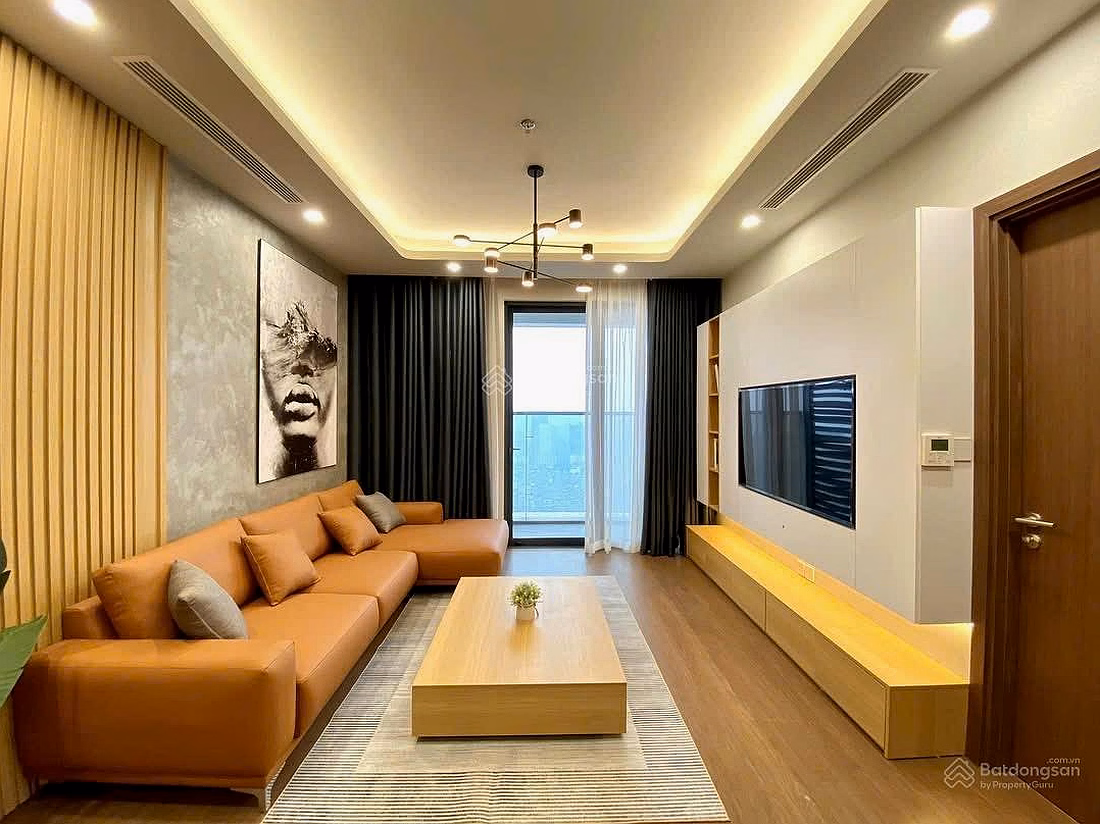 8.3 billion to sell 2 bedrooms 90m2 fully furnished near Bach Mai hospital