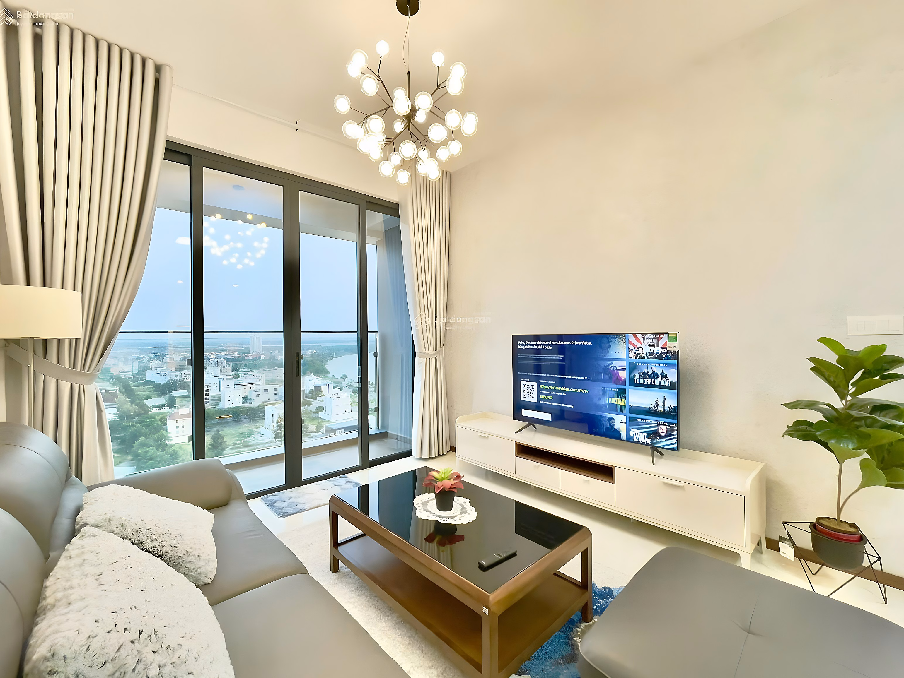 2 Bedroom Apartment with River View_Nice House_Cool Direction