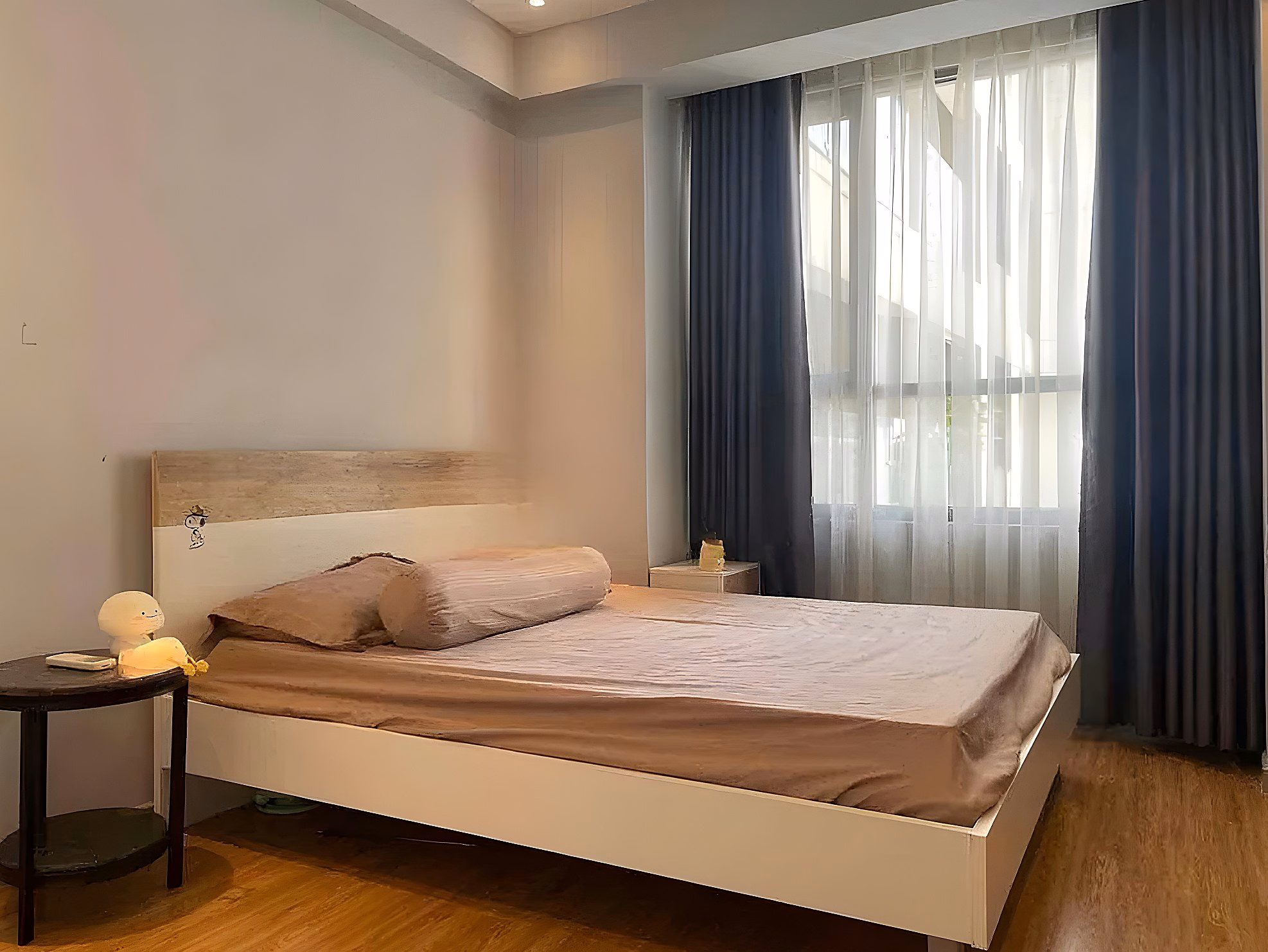 The GoldView apartment for rent at 346 Ben Van Don 67m2 2 bedrooms fully furnished, closing price 17 million