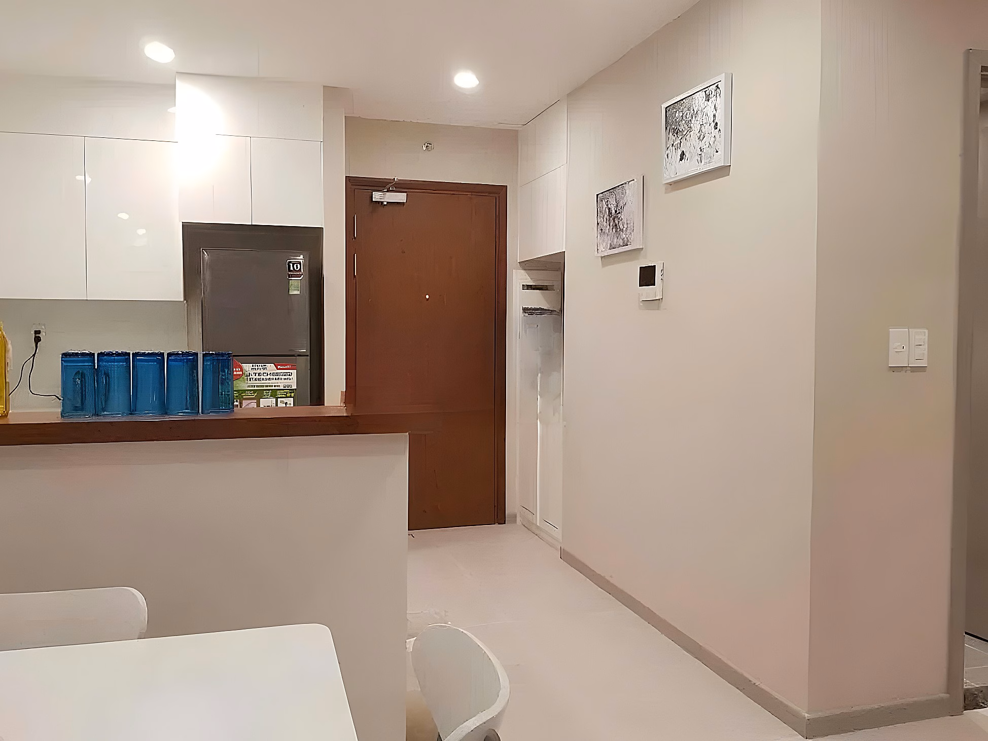 The GoldView apartment for rent at 346 Ben Van Don 67m2 2 bedrooms fully furnished, closing price 17 million