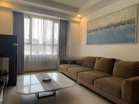 The GoldView apartment for rent at 346 Ben Van Don 67m2 2 bedrooms fully furnished, closing price 17 million