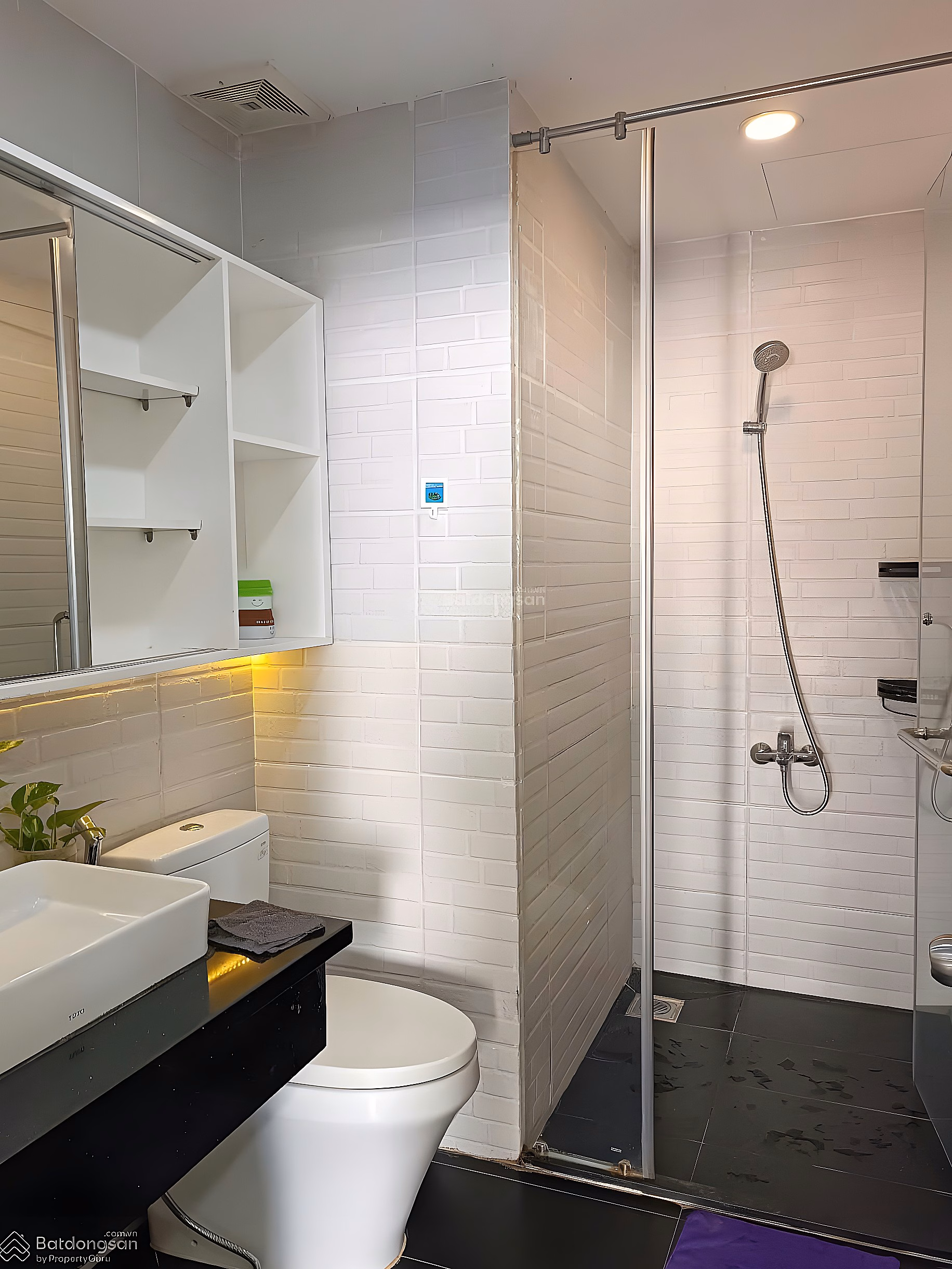 Luxury apartment for rent near Tan Son Nhat Airport - 14 million, 0367 199 ***