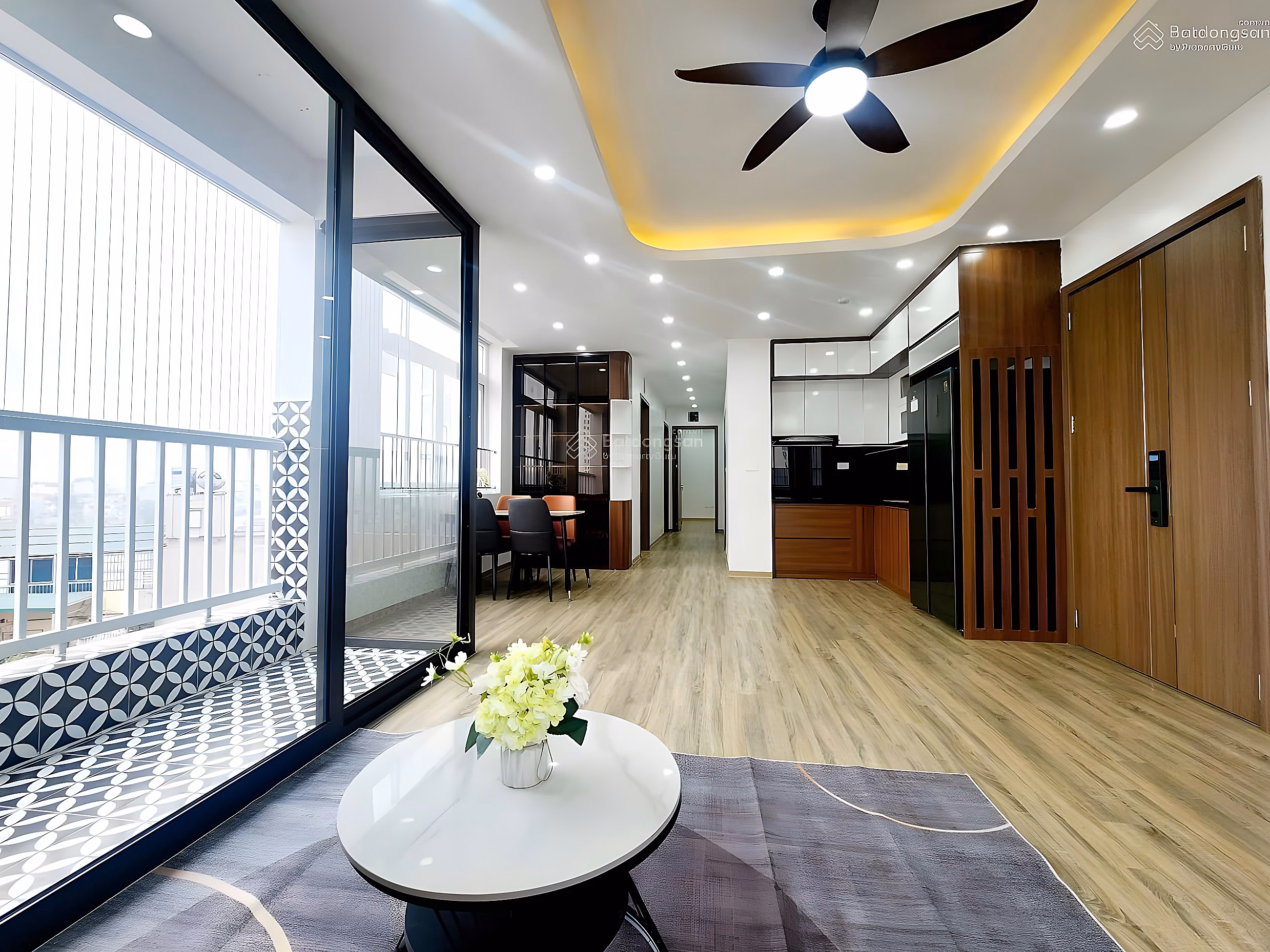 GOOD PRICE - LONG-TERM PINK BOOK - 90M APARTMENT - 3 BEDROOMS - NEW FULL INTERIOR REPAIR - RELEASE