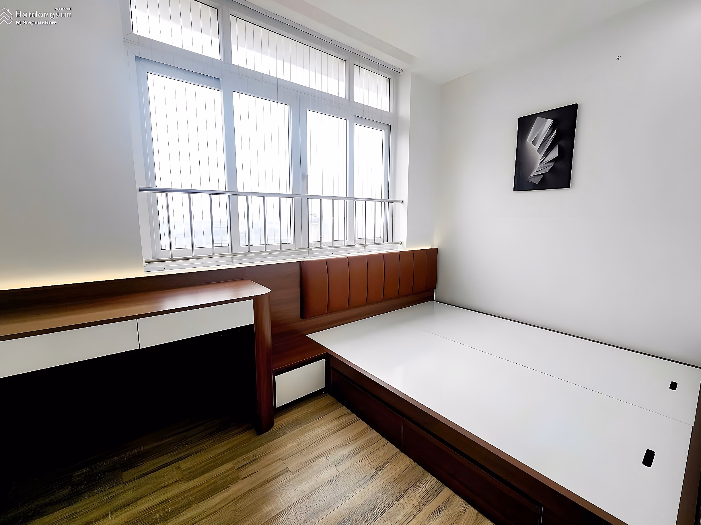GOOD PRICE - LONG-TERM PINK BOOK - 90M APARTMENT - 3 BEDROOMS - NEW FULL INTERIOR REPAIR - RELEASE