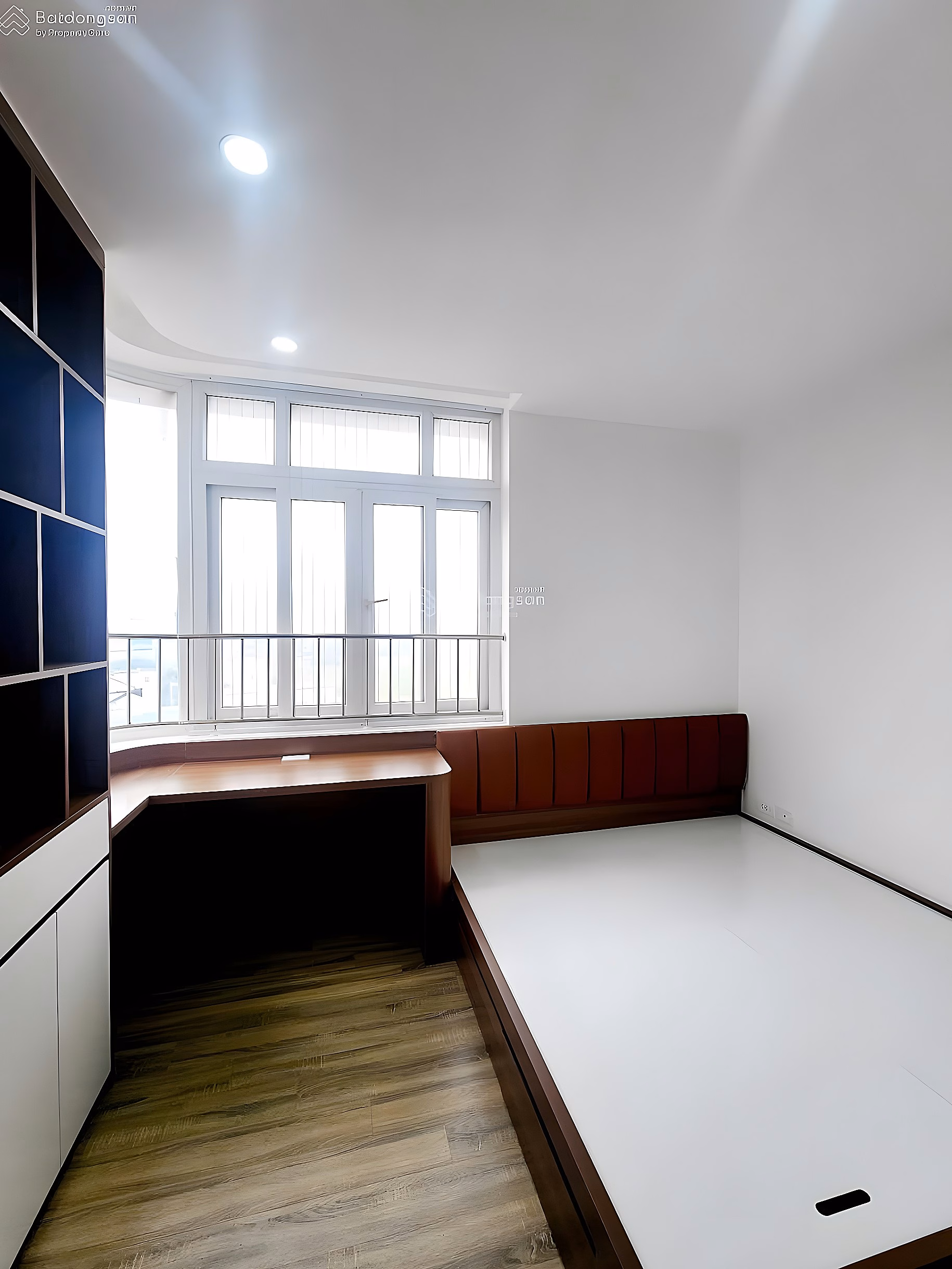 GOOD PRICE - LONG-TERM PINK BOOK - 90M APARTMENT - 3 BEDROOMS - NEW FULL INTERIOR REPAIR - RELEASE