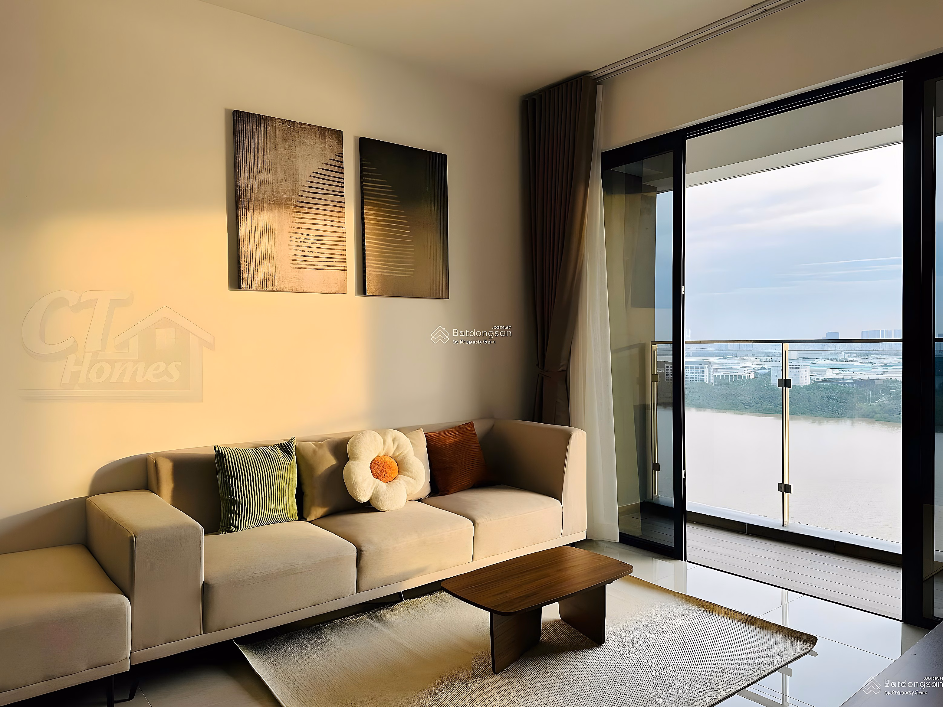 3 BEDROOM APARTMENT FOR RENT WITH DIRECT VIEW OF TRUNG SEN RIVER