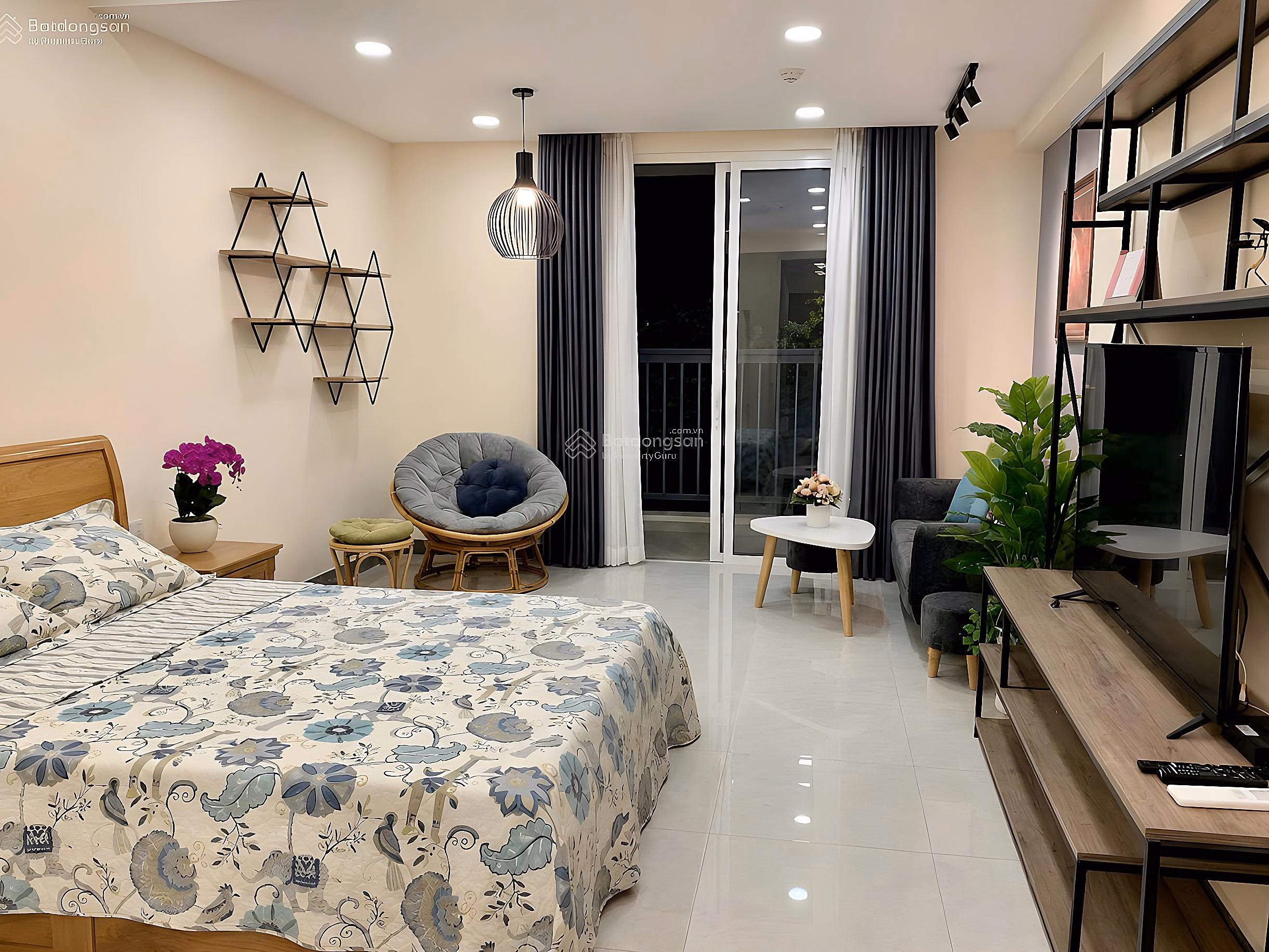 Need to rent luxury apartment near Tan Son Nhat Airport, price 13 million/month - 0367 199 *** Chau