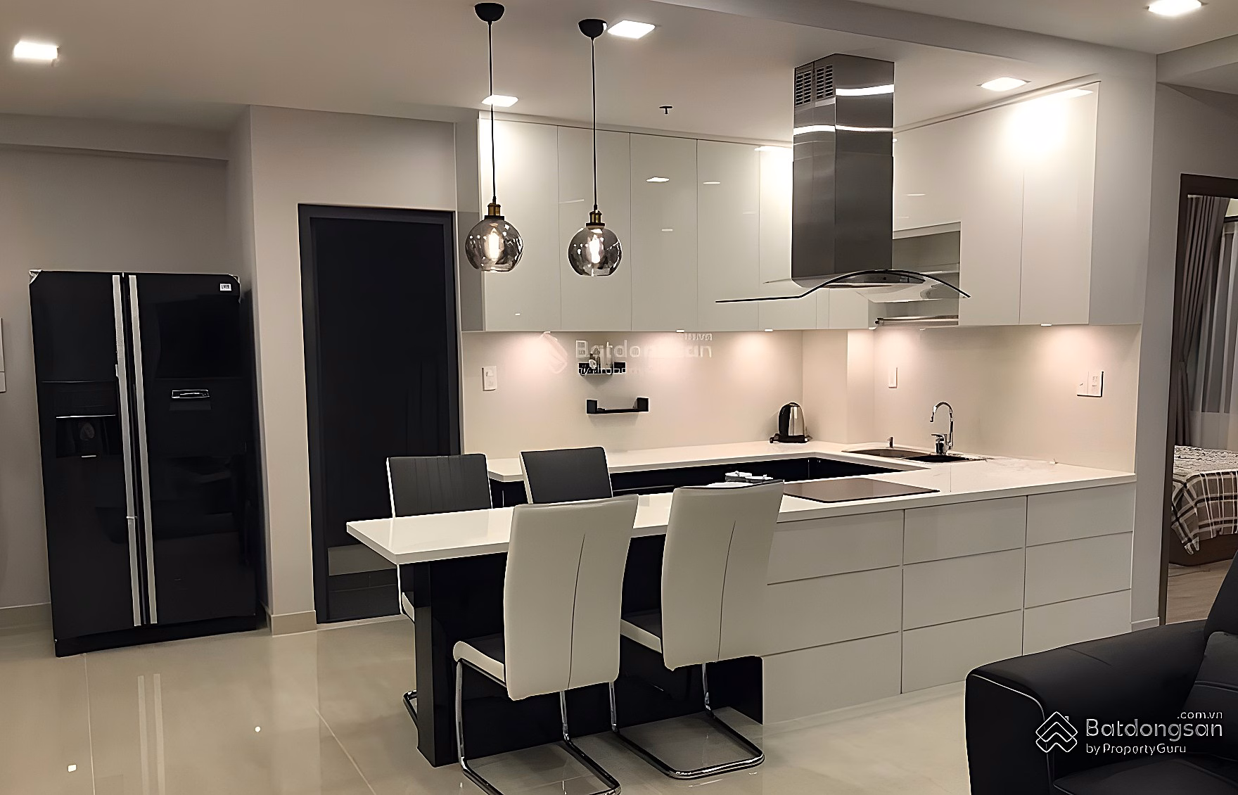 GOOD PRICE FROM 20 MILLION! FOR RENT 2 BR EVERRICH TT DISTRICT 5 FULLY FULL OF FACILITIES - Contact: Bao 0903 843 ***