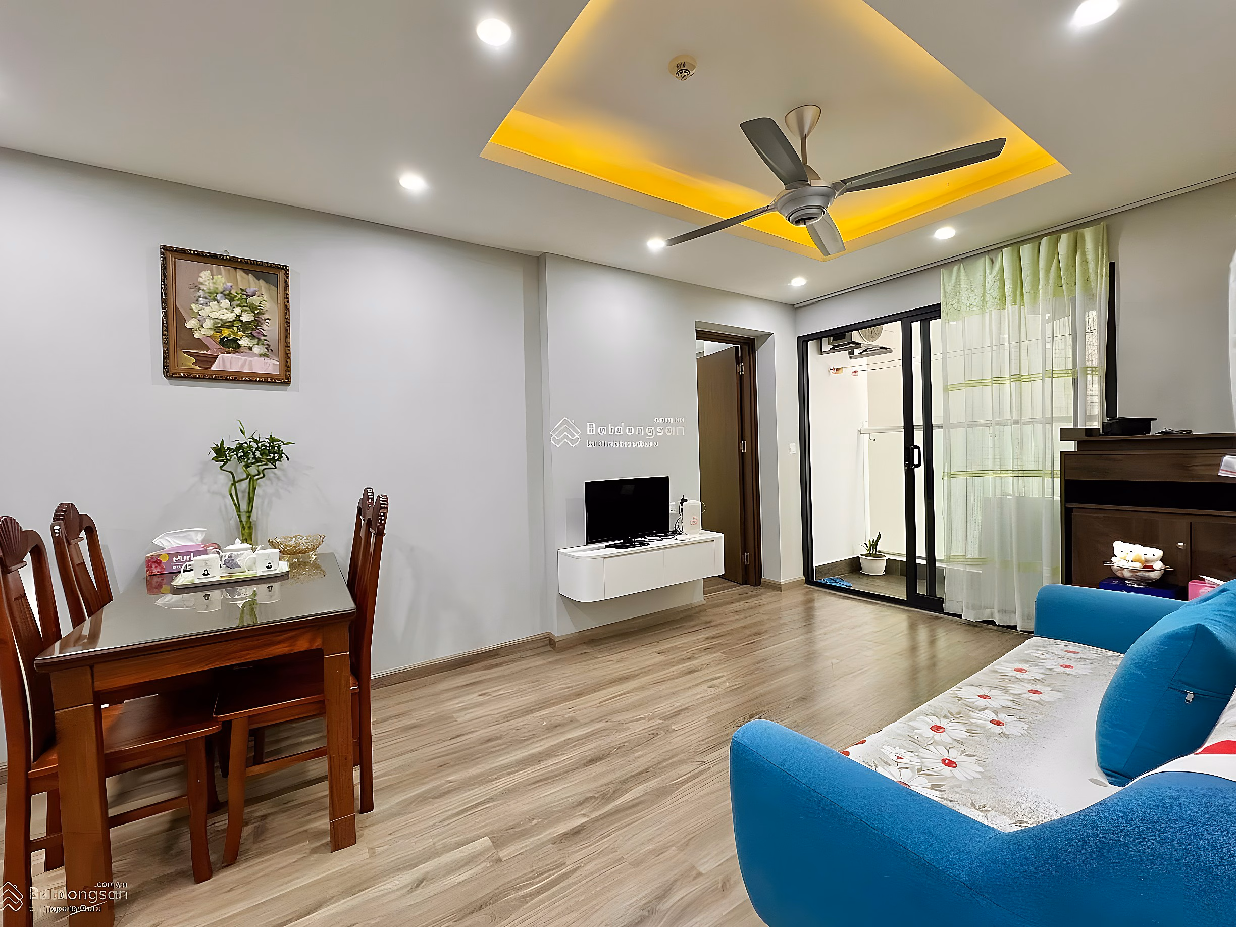 CC HUD Building Nha Trang for rent, preferential price, 16 million VND, 59.2m2