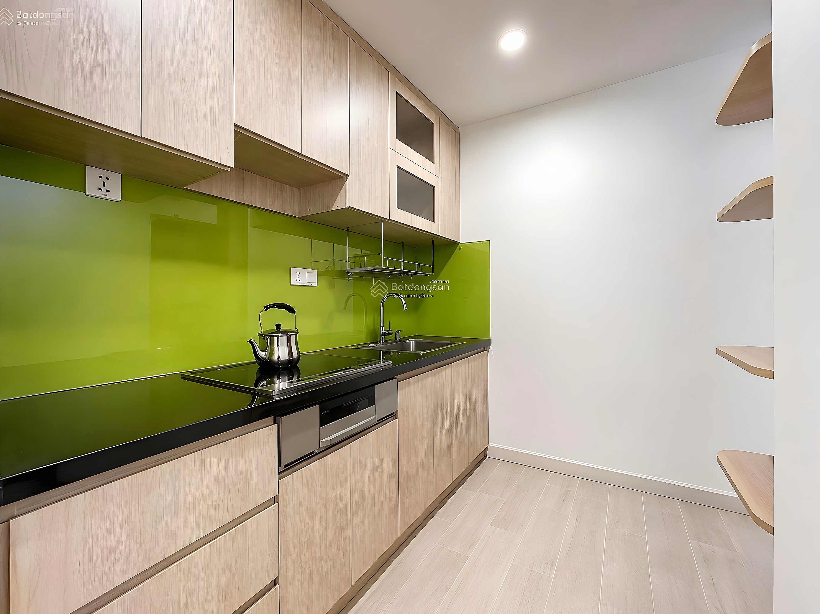 1 bedroom, 1 bathroom apartment for rent in Gold Coast Nha Trang, 15 million VND, beautiful 50m2, many amenities