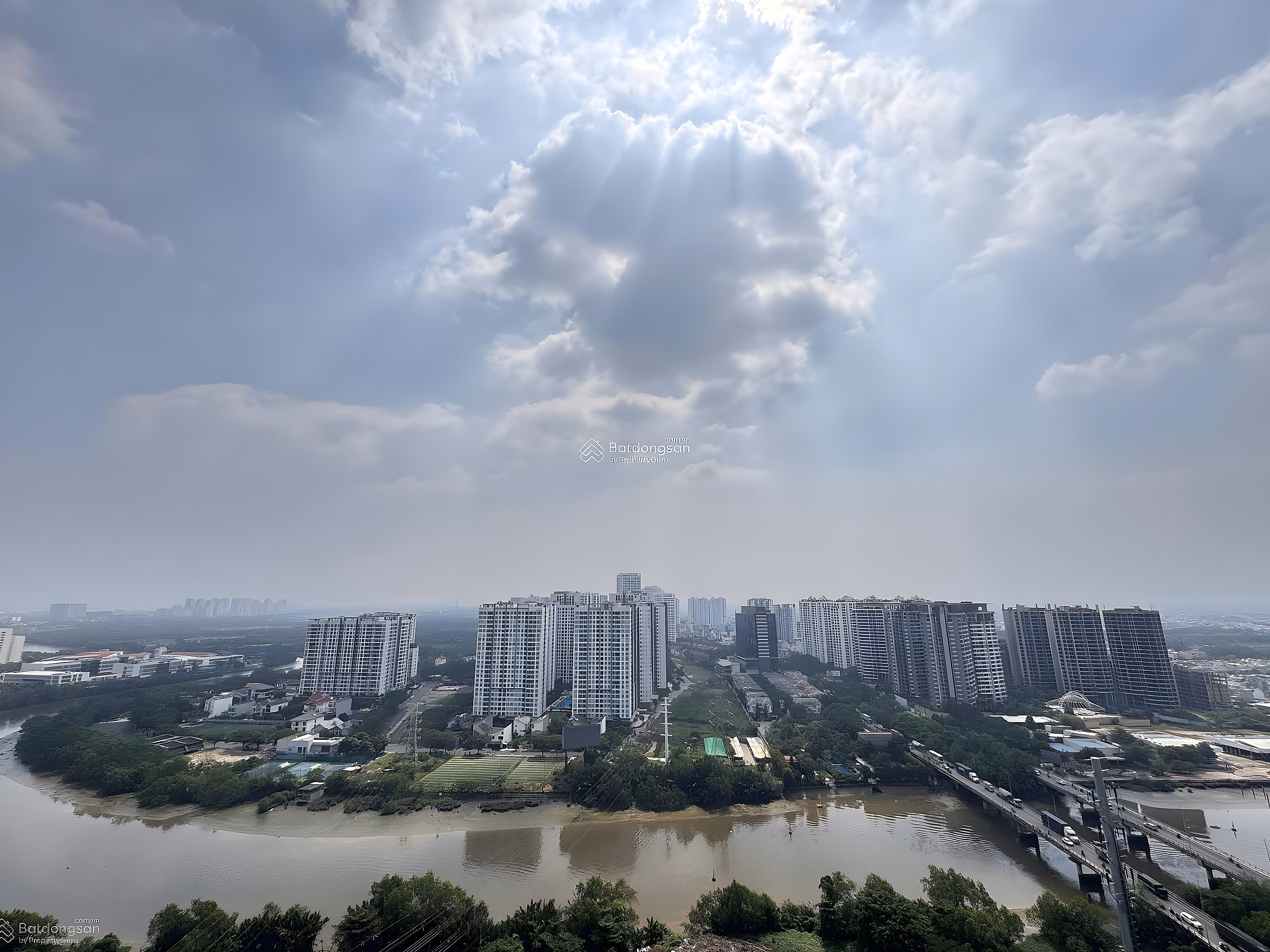 LAVIDA PLUS APARTMENT FOR RENT IN DISTRICT 7: 3 BEDROOM PRICE 25 MILLION/MONTH LOCATION, RIVER VIEW***