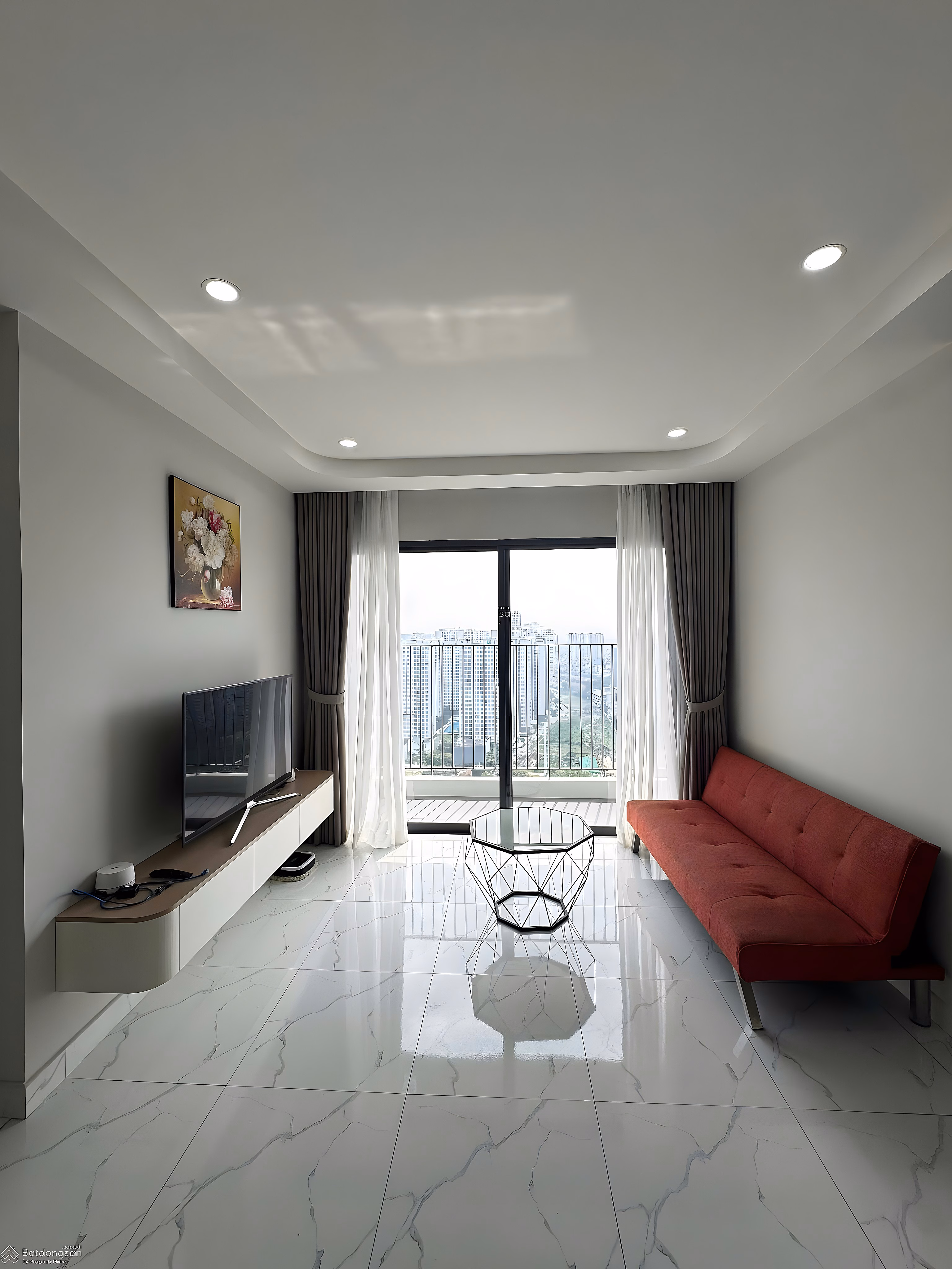 LAVIDA PLUS APARTMENT FOR RENT IN DISTRICT 7: 3 BEDROOM PRICE 25 MILLION/MONTH LOCATION, RIVER VIEW***