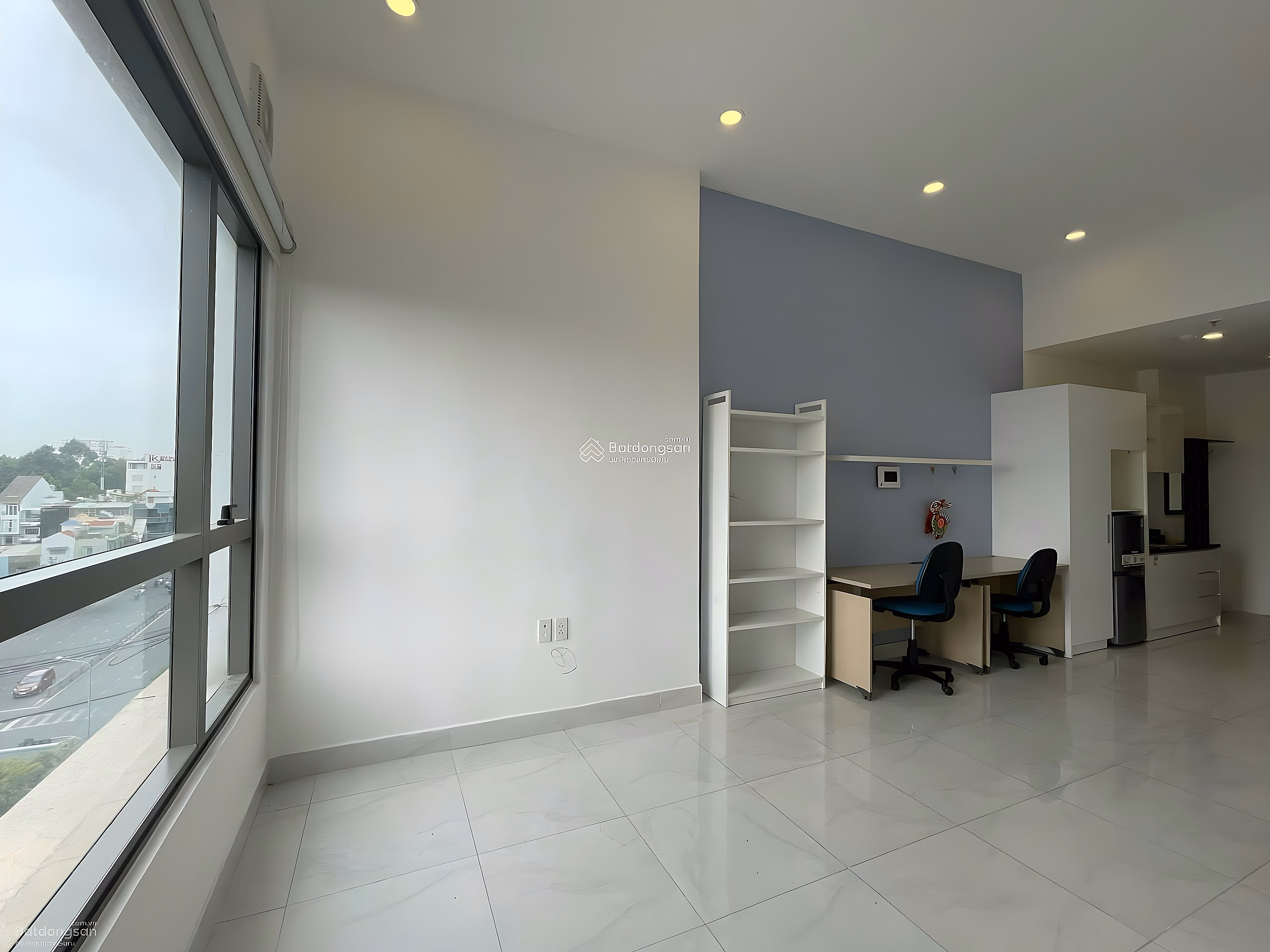Orchard Garden apartment for rent 10 million 36m2 Novaland airport area basic furniture early entry