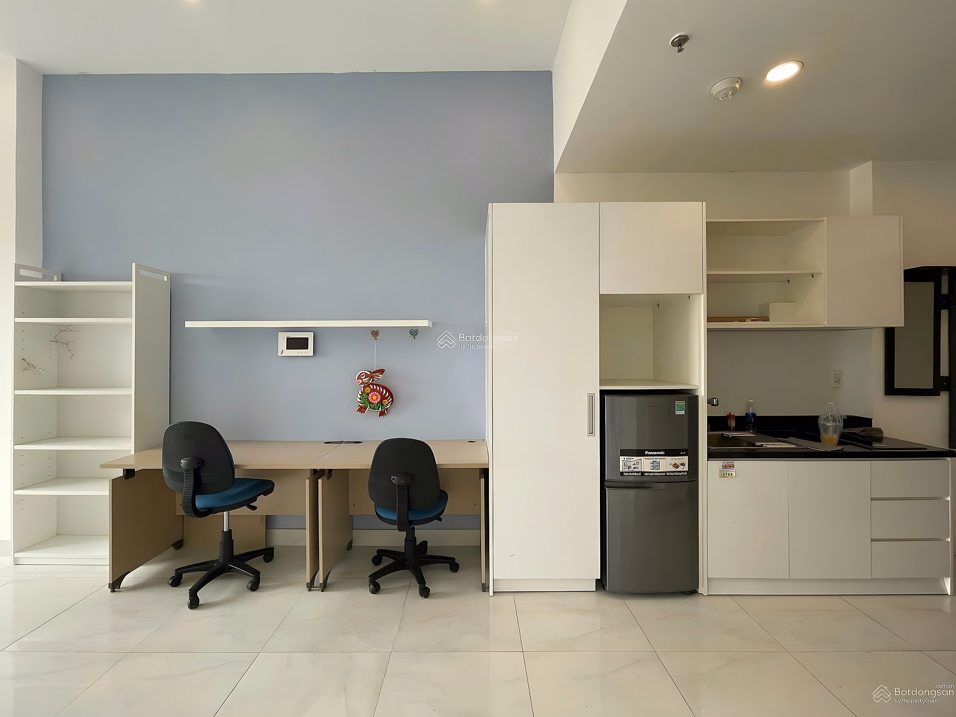 Orchard Garden apartment for rent 10 million 36m2 Novaland airport area basic furniture early entry