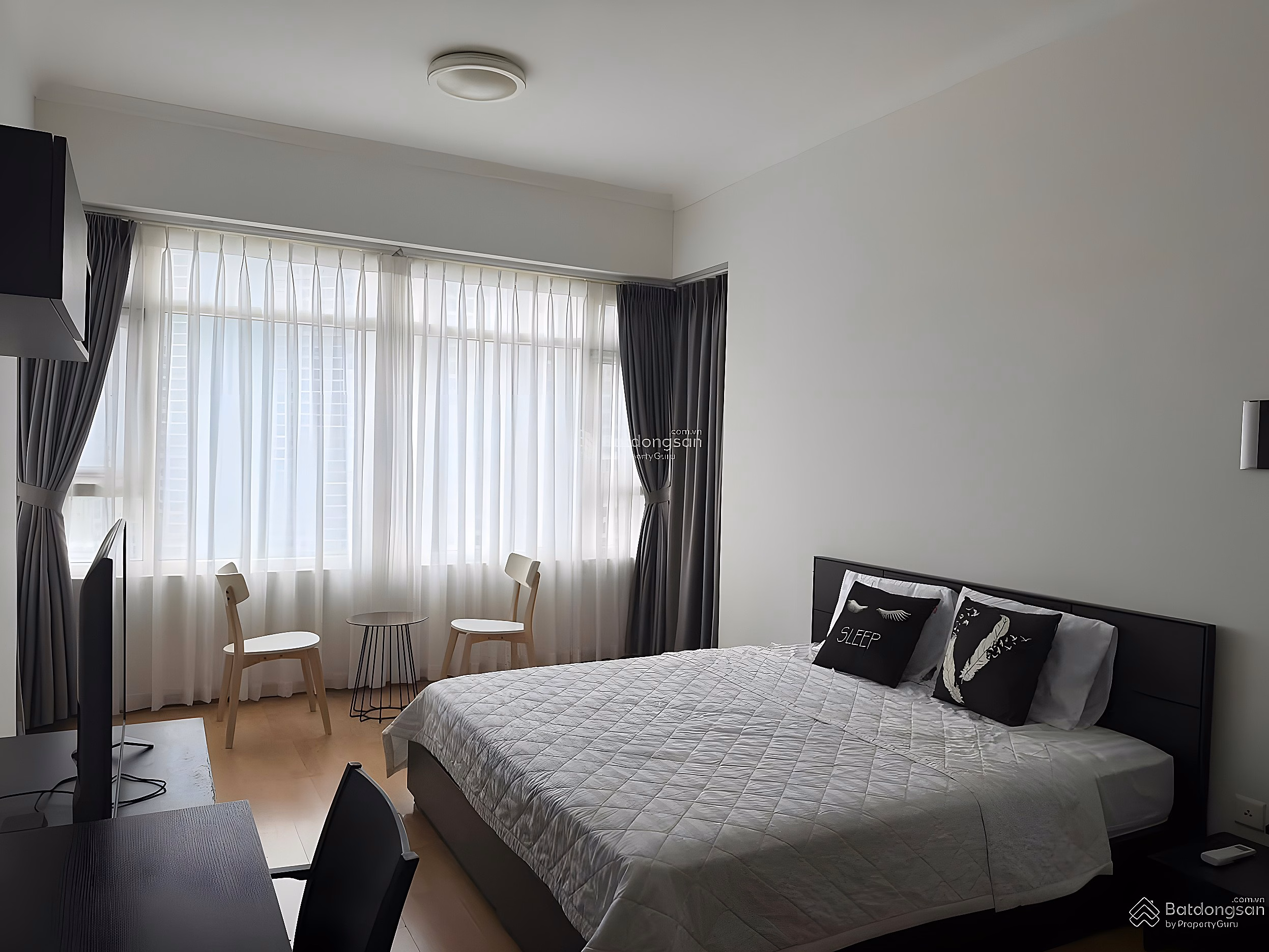 Saigon Pearl apartment for rent, 18.5 million, 89m2, 2 bedrooms, 2 bathrooms, view of district 1, most beautiful in the area
