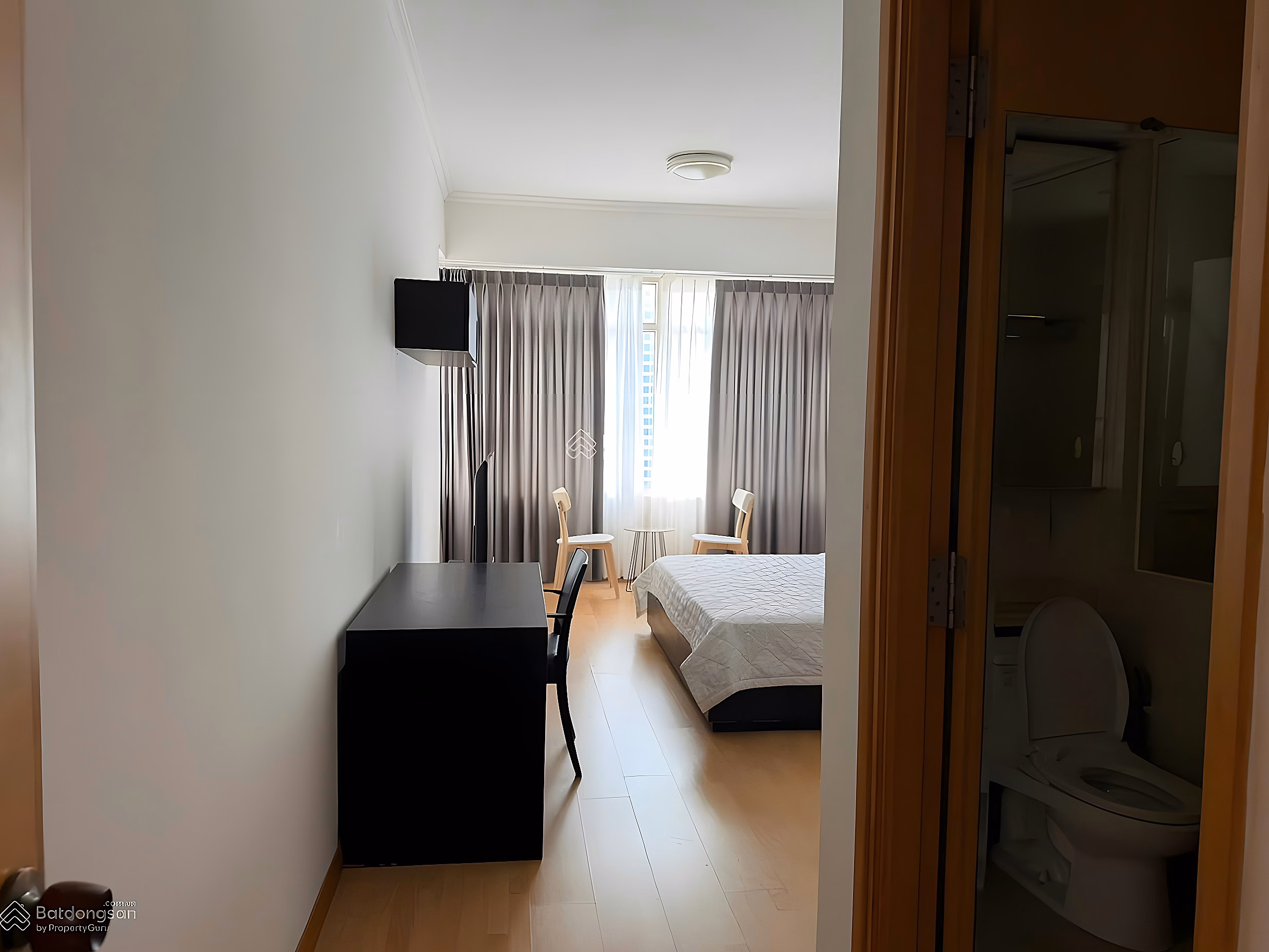 Saigon Pearl apartment for rent, 18.5 million, 89m2, 2 bedrooms, 2 bathrooms, view of district 1, most beautiful in the area