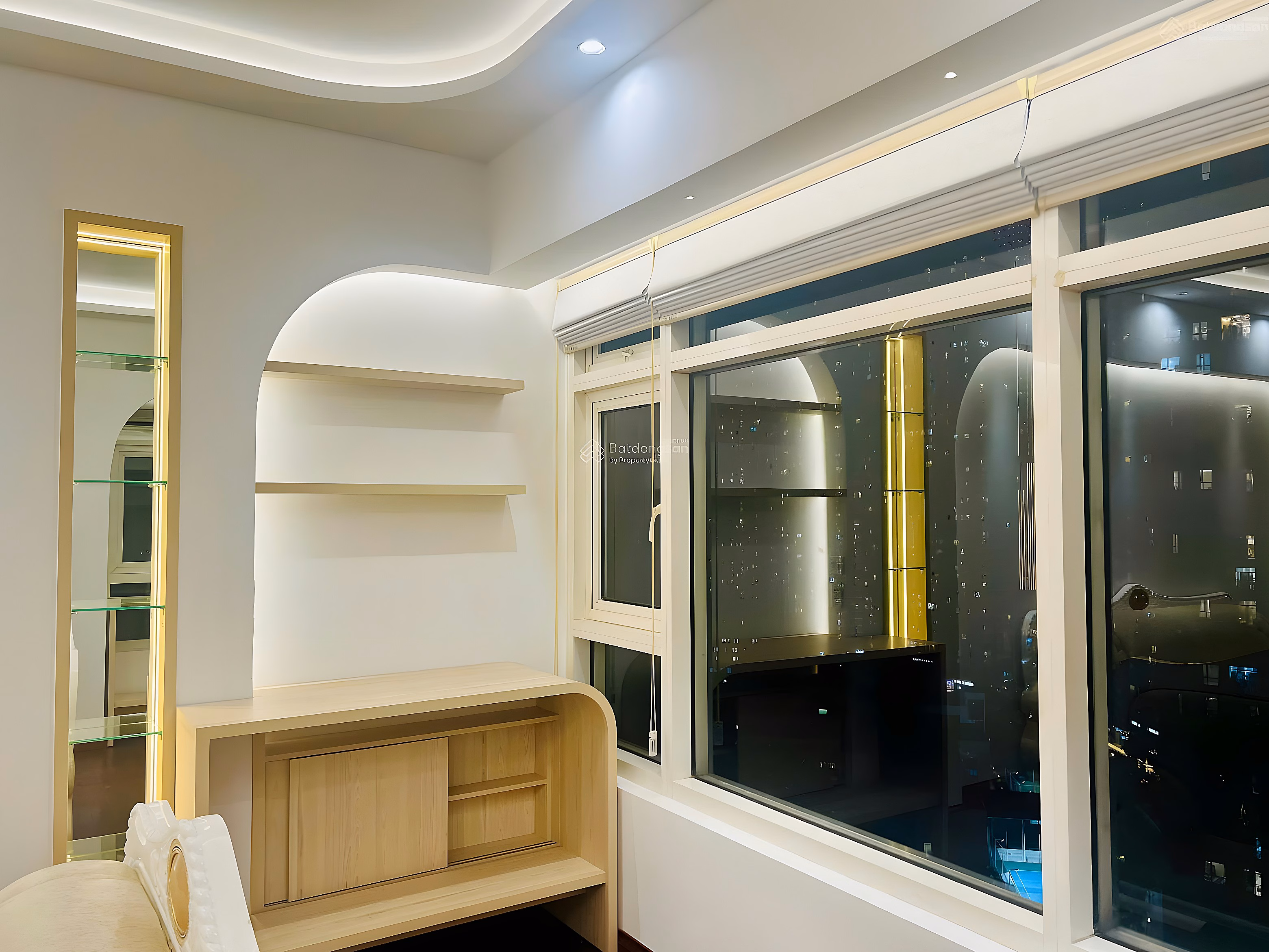 Saigon Pearl apartment for rent, 28 million VND, 135 m2, 3 bedrooms, 2 bathrooms