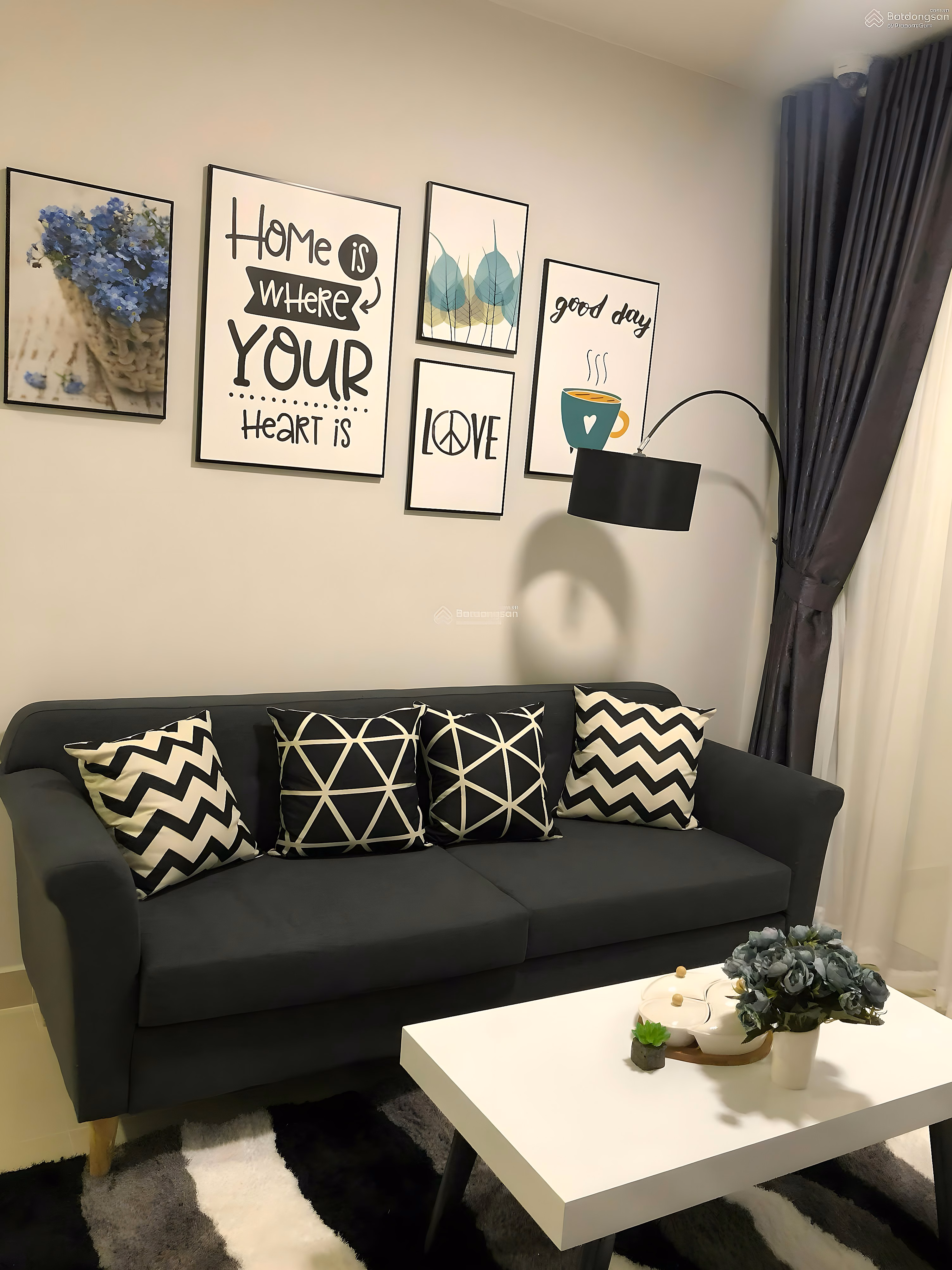 Need to rent luxury apartment urgently near Tan Son Nhat Airport 2 bedrooms 17 million -0367 199 *** Chau