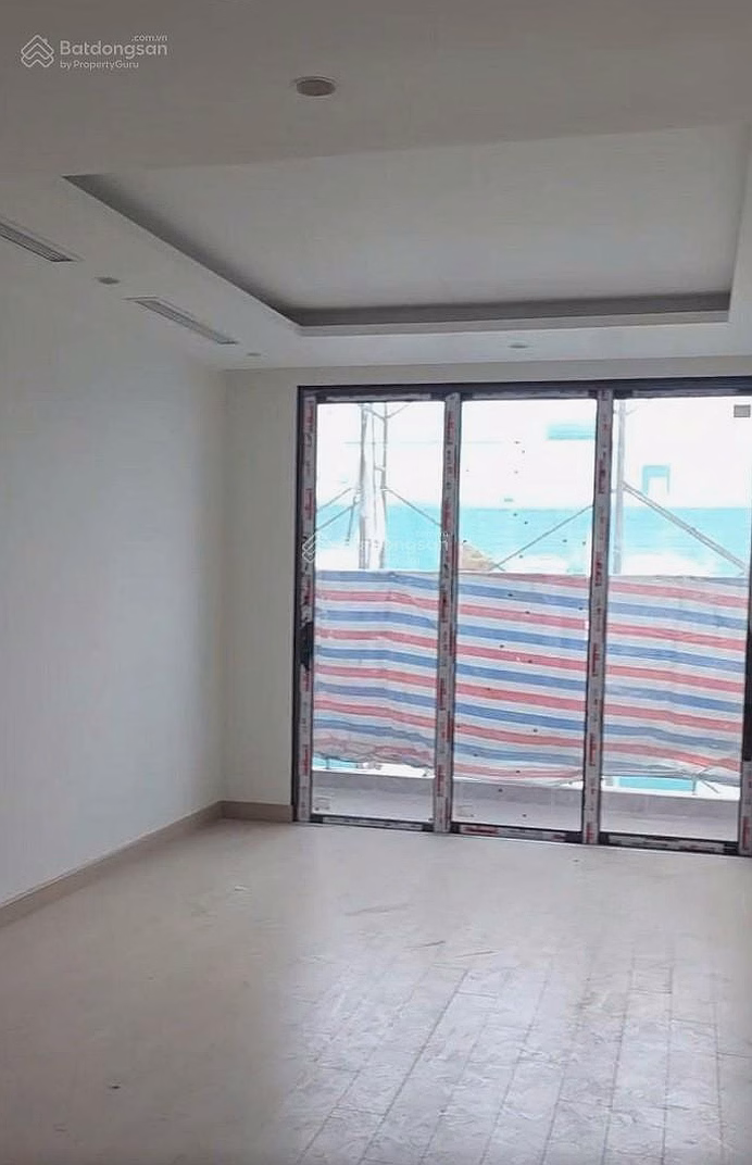 Selling 2 bedroom - 2 bathroom apartment on axis 09 of Hausman Premium Residences - Dai Mo apartment for 9X million/m2