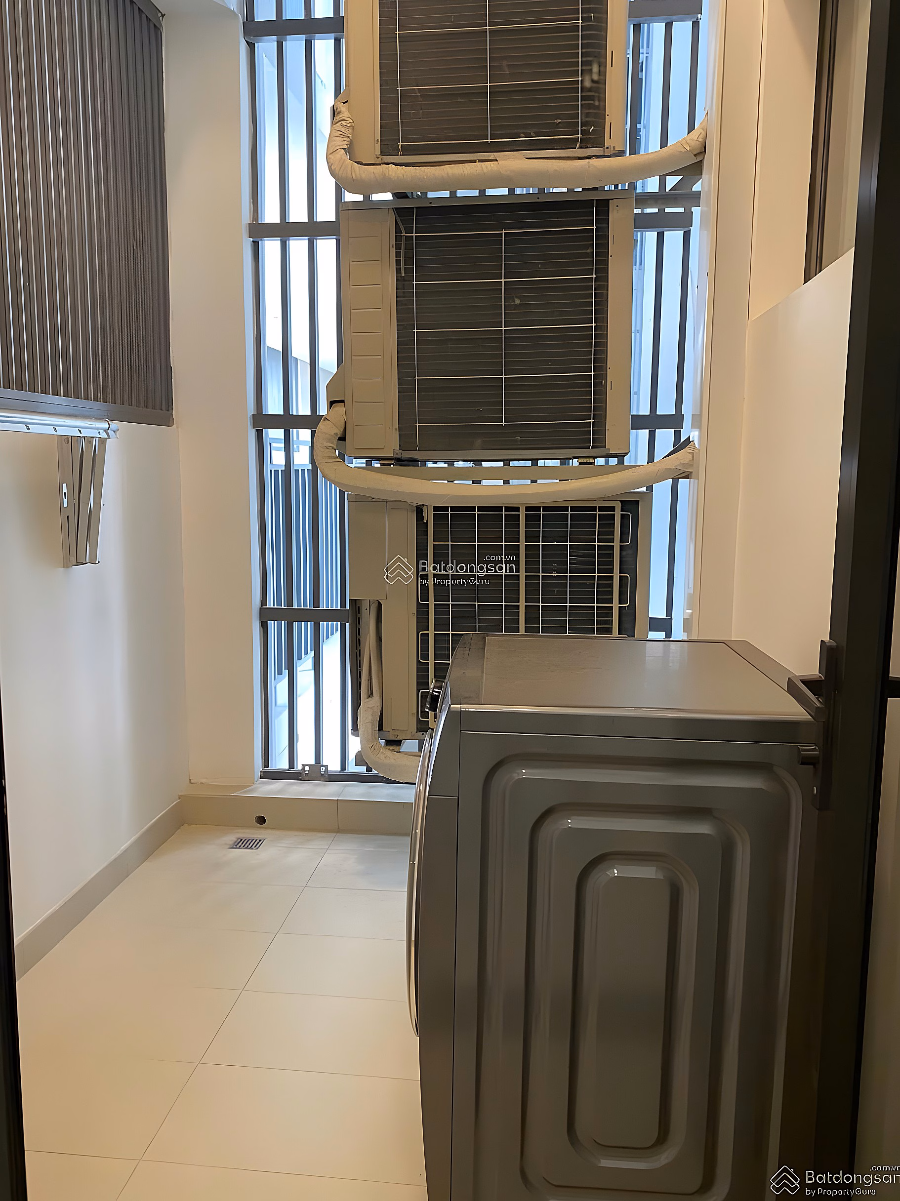 Apartment for rent in SaiGon South, 2 bedrooms, 2 bathrooms, 77m2, 13 million VND in Nguyen Huu Tho, District 7, HCMC