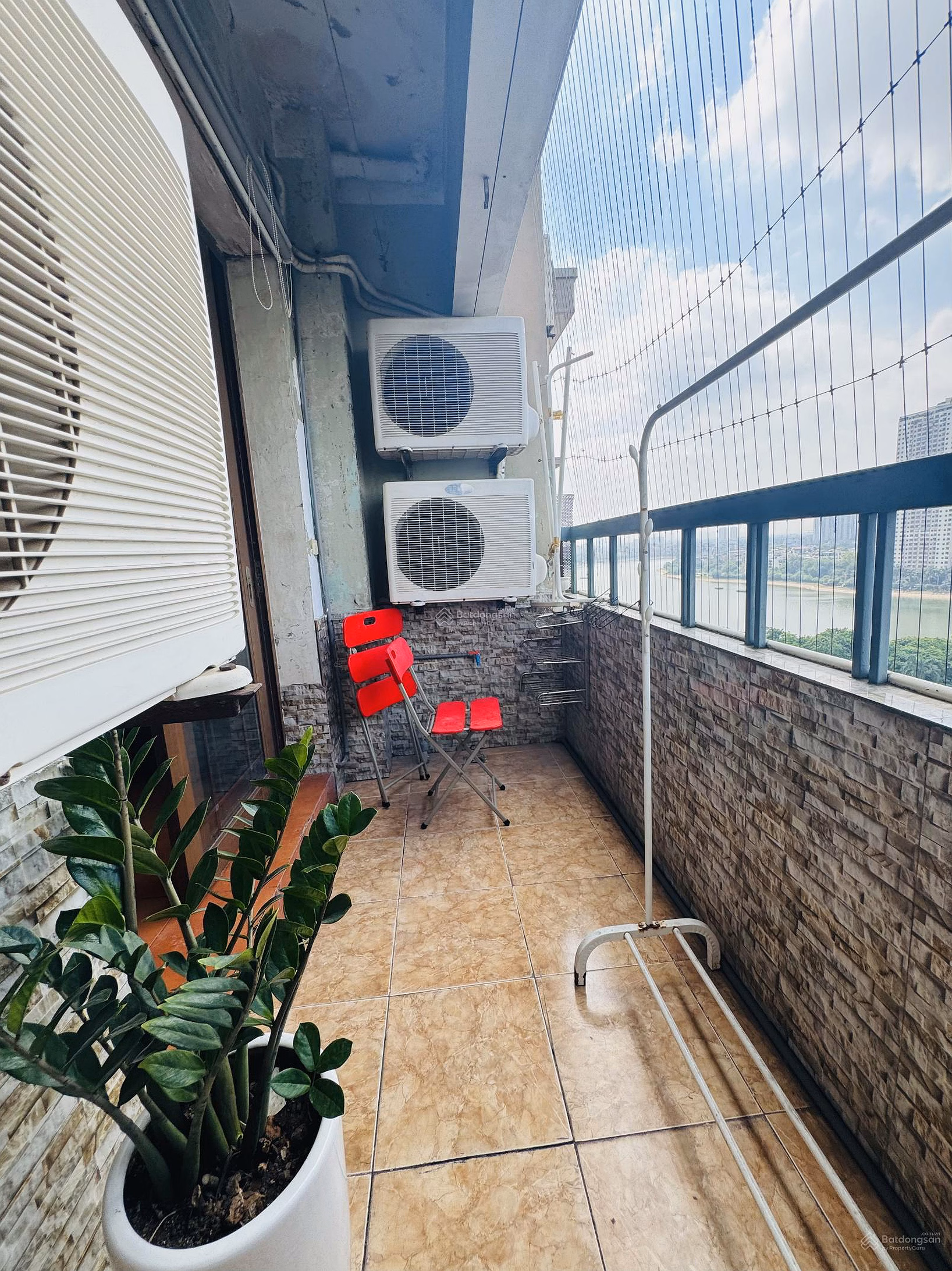 Linh Dam apartment for sale, SDCC 85m2, lake view, beautiful floor, corner apartment for only 5.58 billion