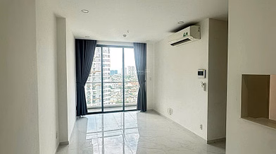 Precia 3 bedrooms for rent - 16 million high floor, airy. The house is vacant, move in immediately