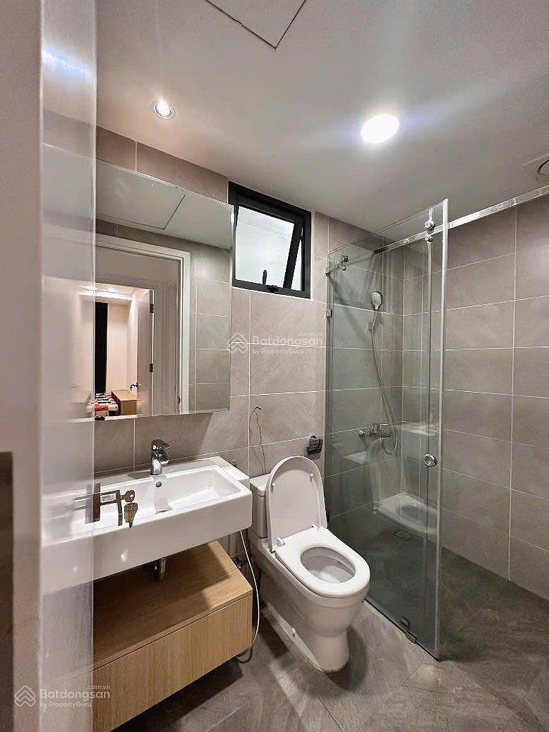Precia apartment for rent - 3 bedrooms - 95m2 - 15.5 million/month. The house is ready to move in immediately