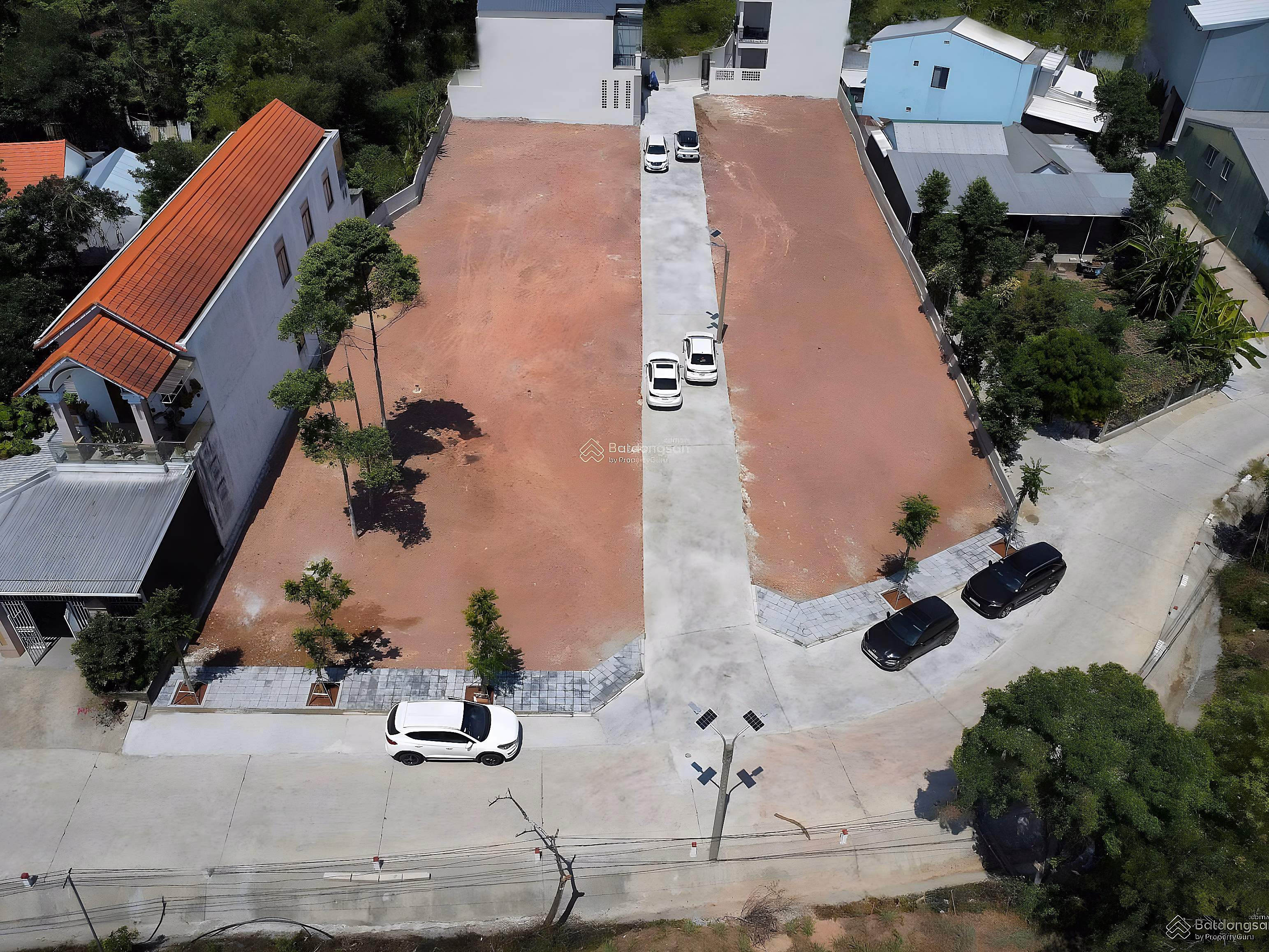 Only 1.5x billion owns 100m² land near 43m road - Hoai Thanh subdivision, 3-car avoid