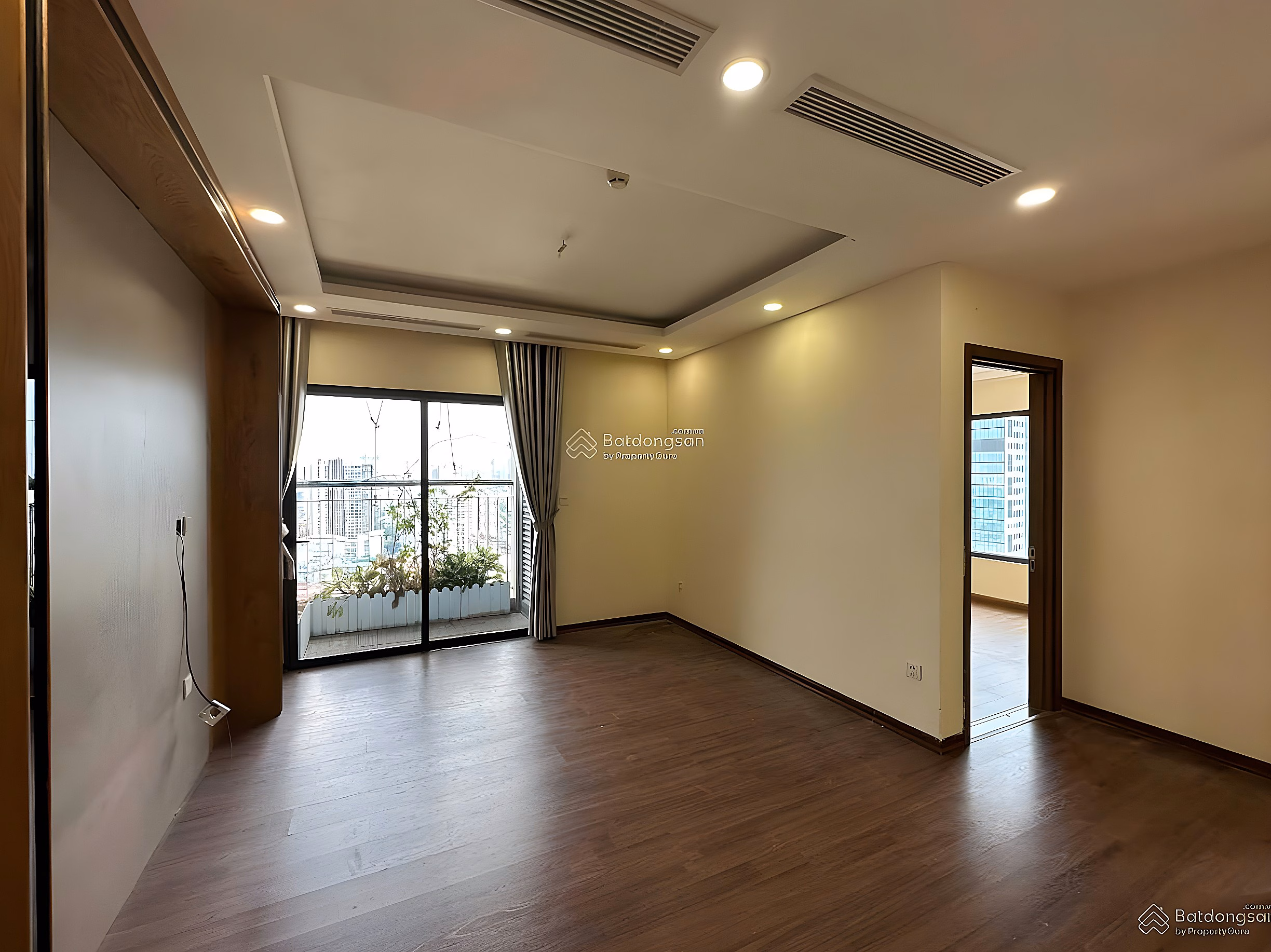 Hot: Only 1 Golden Park apartment - 96m², 3 bedrooms, basic, price 19 million. Contact: 0899 511 ***