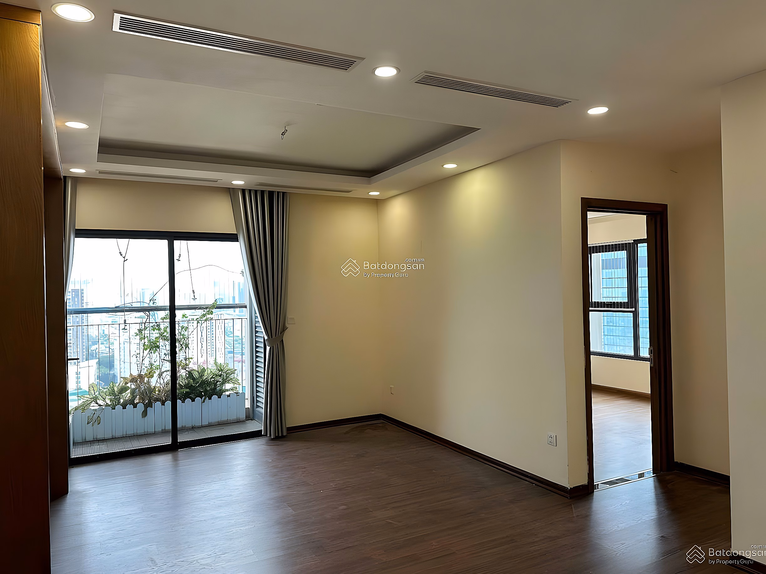 Hot: Only 1 Golden Park apartment - 96m², 3 bedrooms, basic, price 19 million***