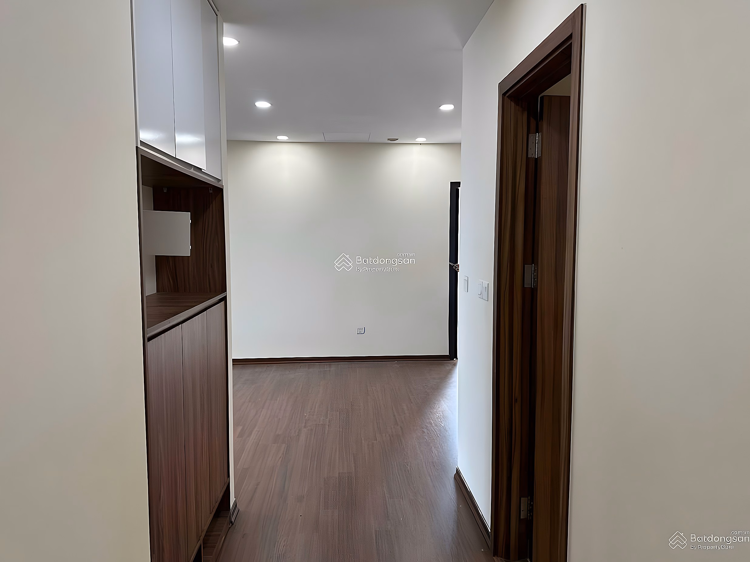 Hot: Only 1 Golden Park apartment - 96m², 3 bedrooms, basic, price 19 million***