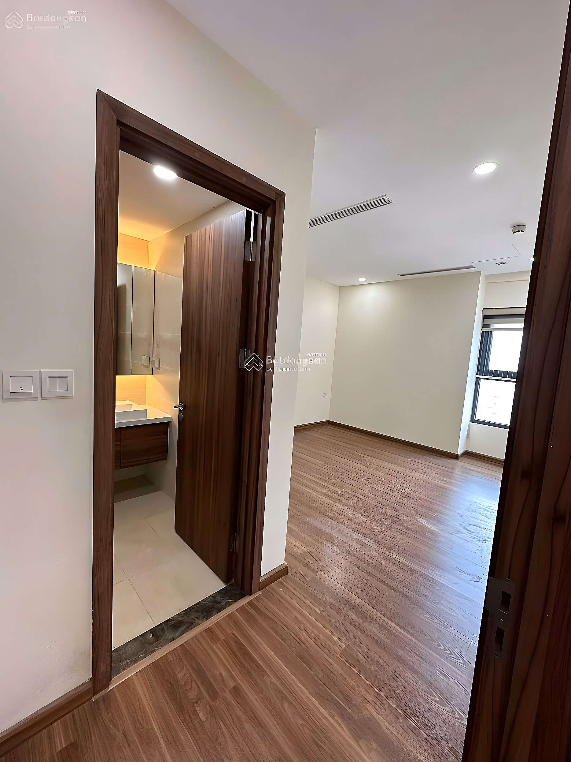 Hot: Only 1 Golden Park apartment - 96m², 3 bedrooms, basic, price 19 million***