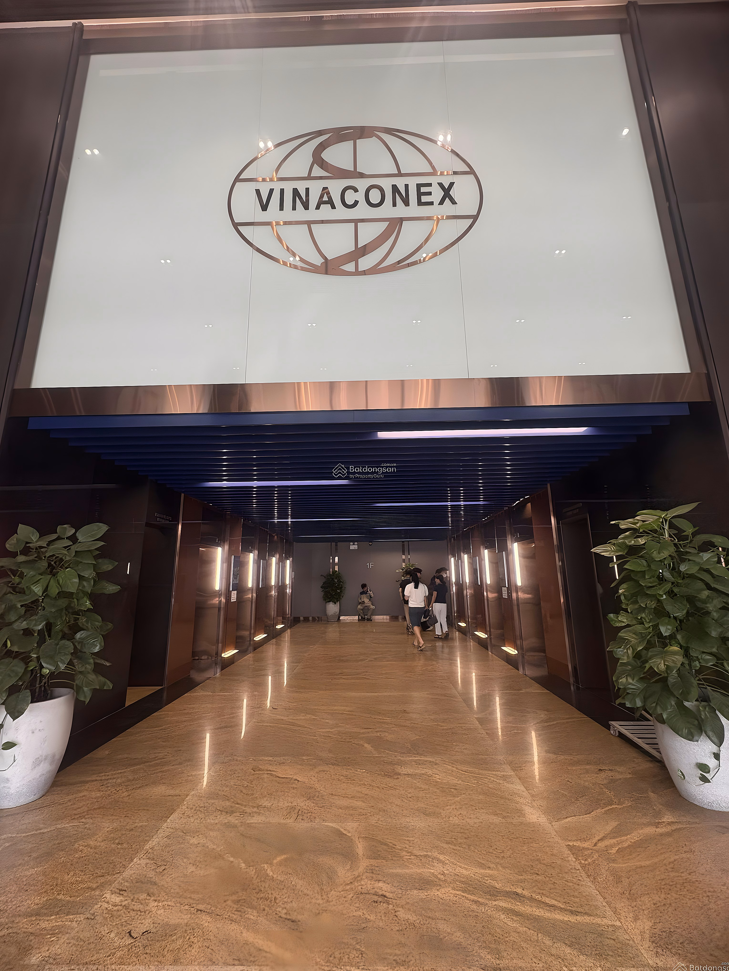 Renting halls, event and training spaces at Vinaconex Bach Mai at extremely preferential prices