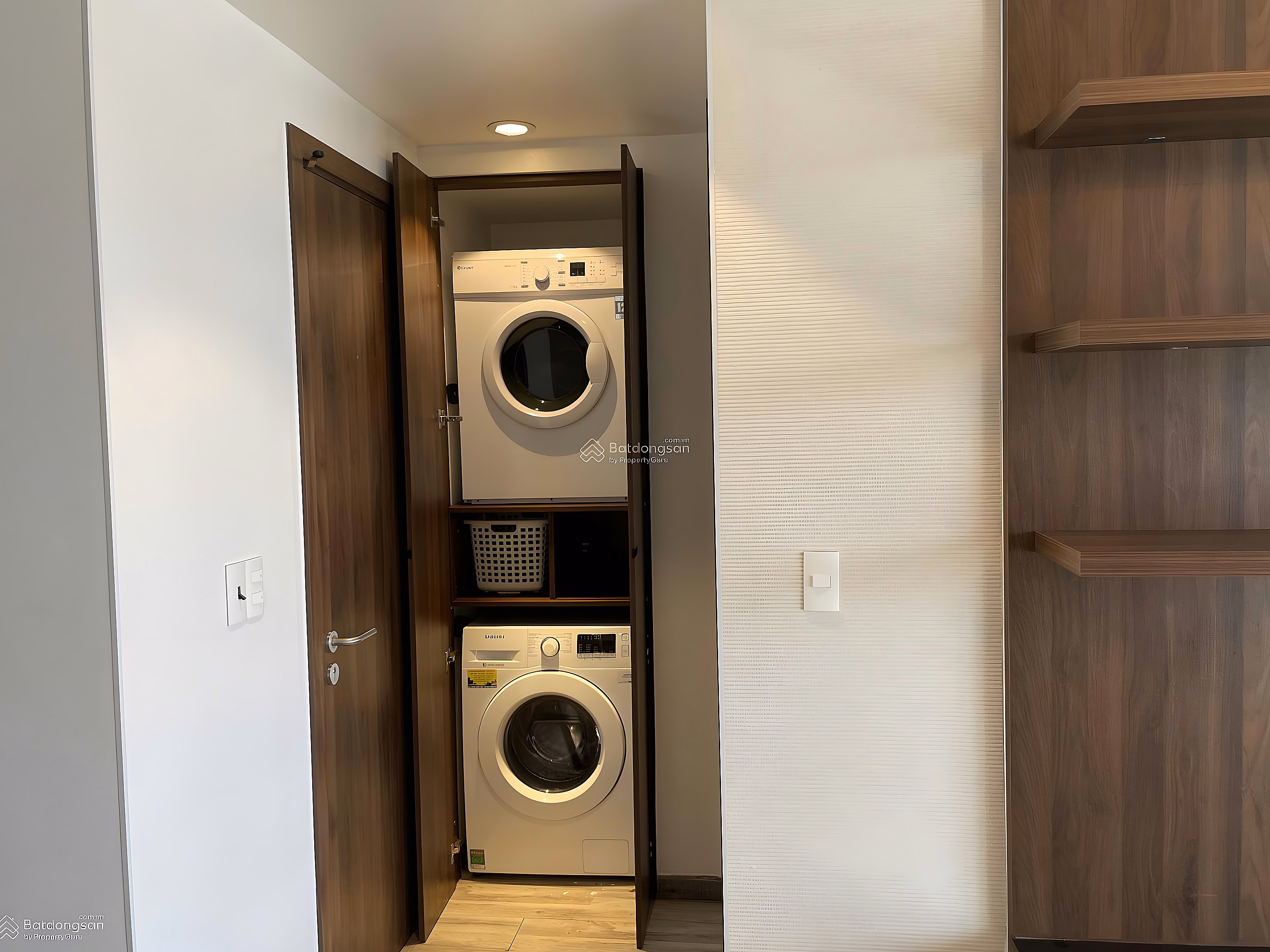 Hiyori Garden Tower apartment for rent, 28 million VND, 70m2, 2 bedrooms, 2 bathrooms, good price