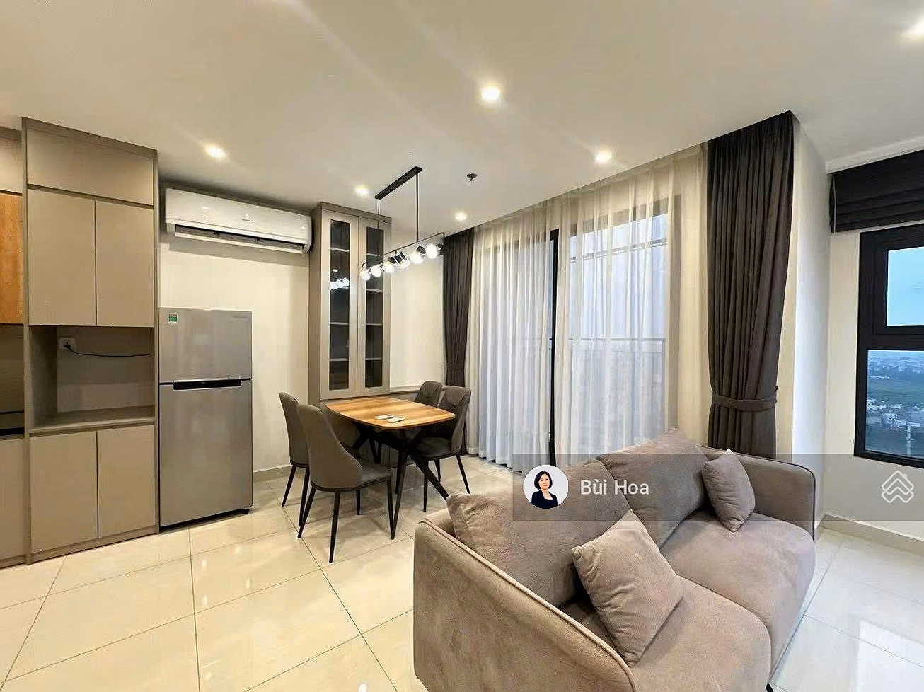 Owner Quickly Rent Starlake Tay Ho 2 bedroom apartment 100 m2, NT Full, 35 million