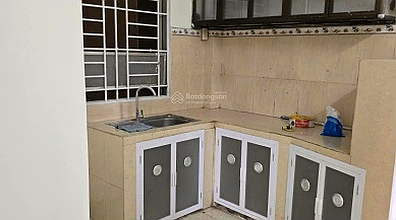 Tran Ke Xuong Apartment, PN: 65m2, 2 bedrooms, with furniture, 8 million/month