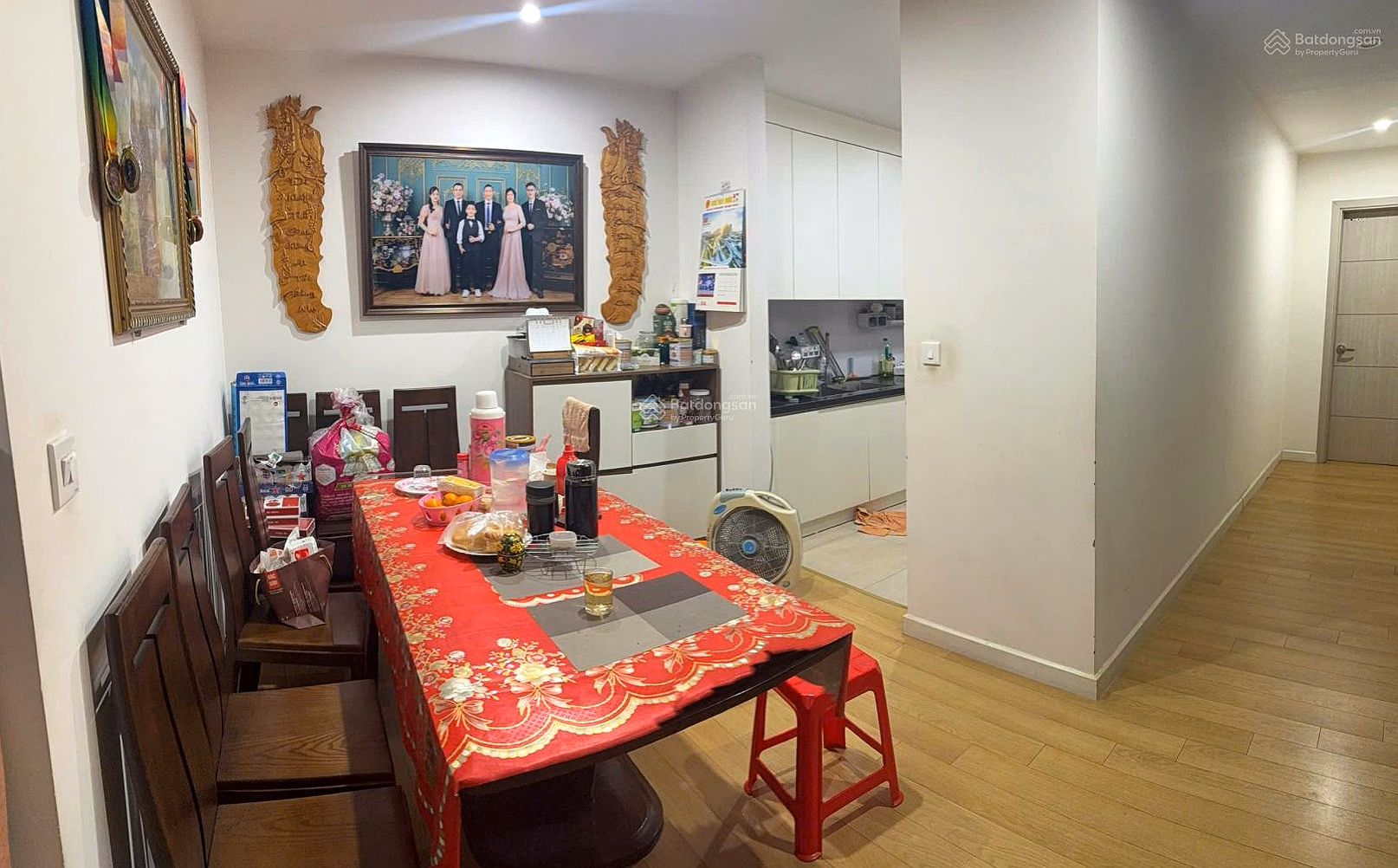 La Casta Van Phu, Ha Dong, 3 bedrooms, middle floor, fully furnished, red book price 12.2 billion tl***