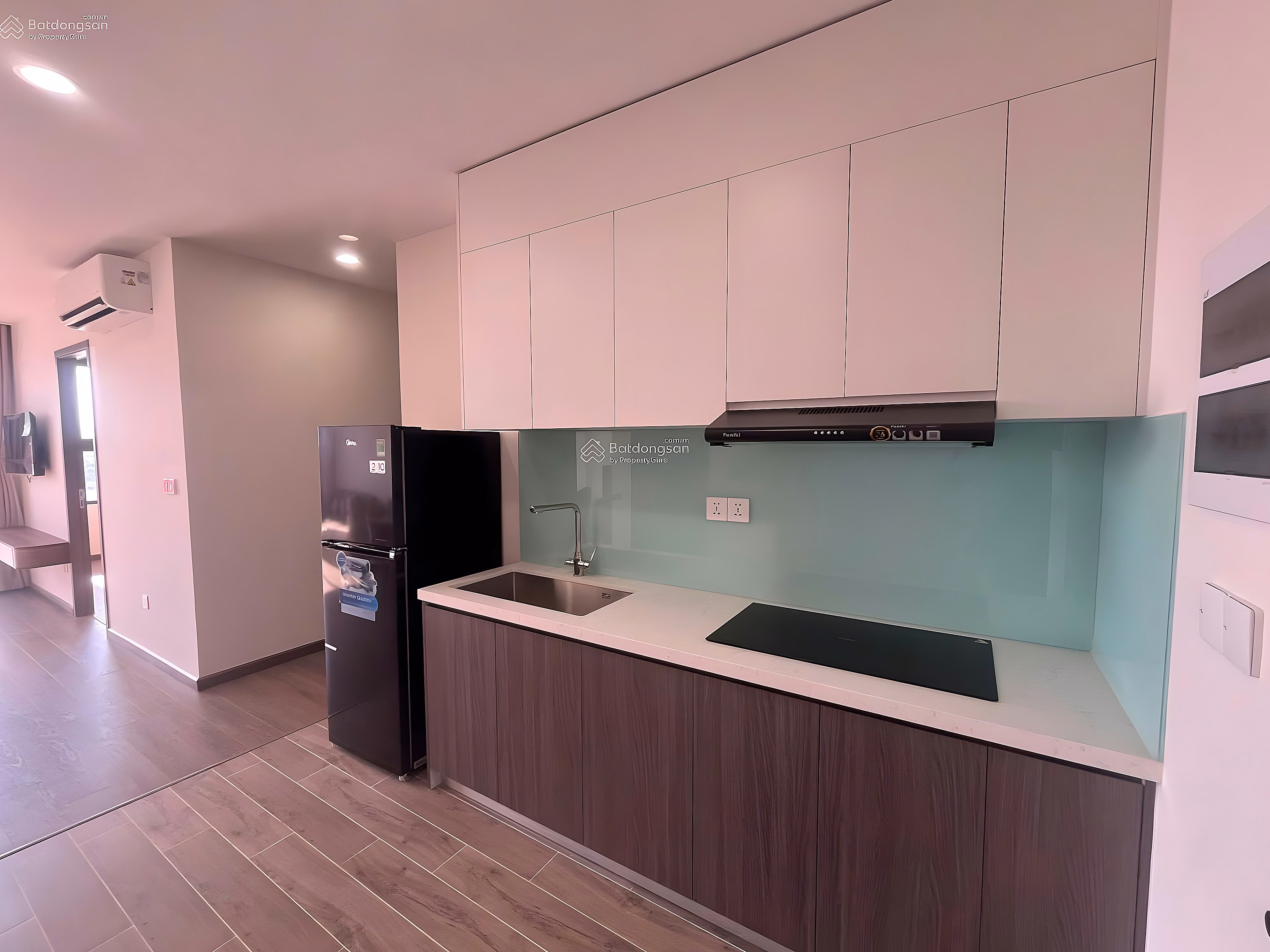FPT Plaza 3 apartment for rent, fully furnished, 2 bedrooms, price 12 million/month