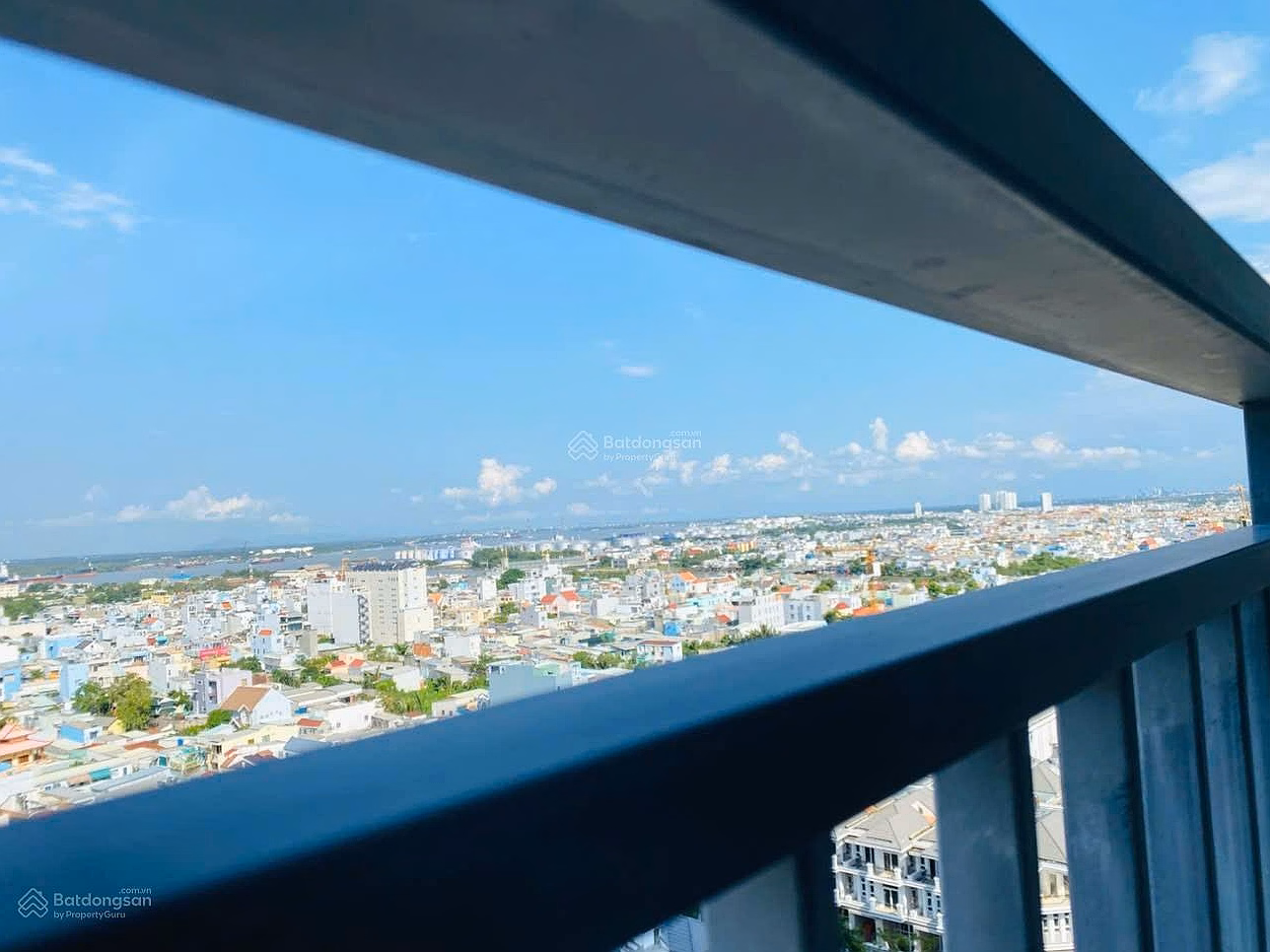 2 bedrooms 70m2 Q7 Boulevard Nguyen Luong Bang - Corner apartment - River view - Full beautiful furniture - 14 million