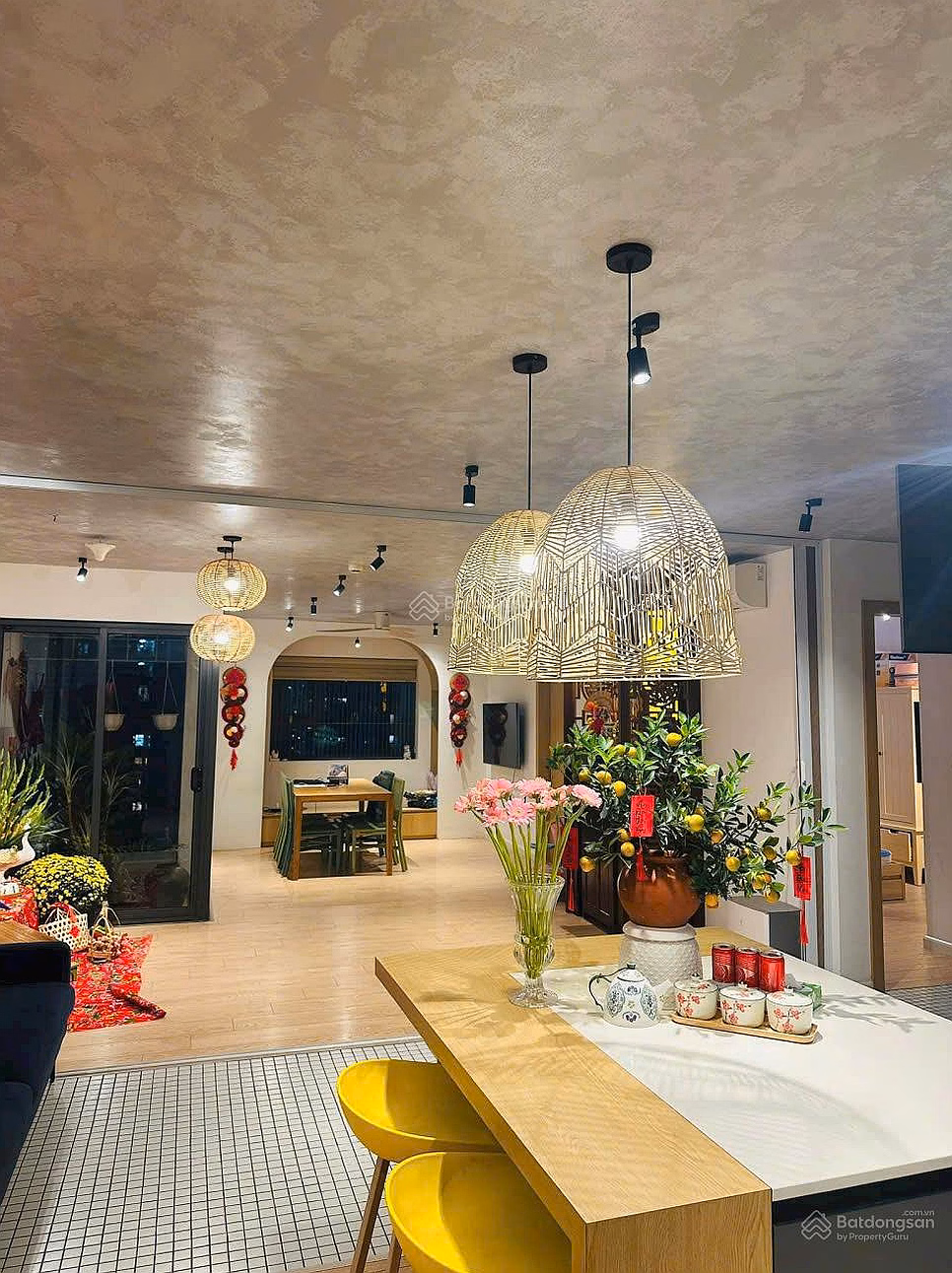 The owner sold a 3-bedroom apartment at 505 Hoa Binh Green with an area of ​​117m² for only 8.45 billion, the cheapest in the area***